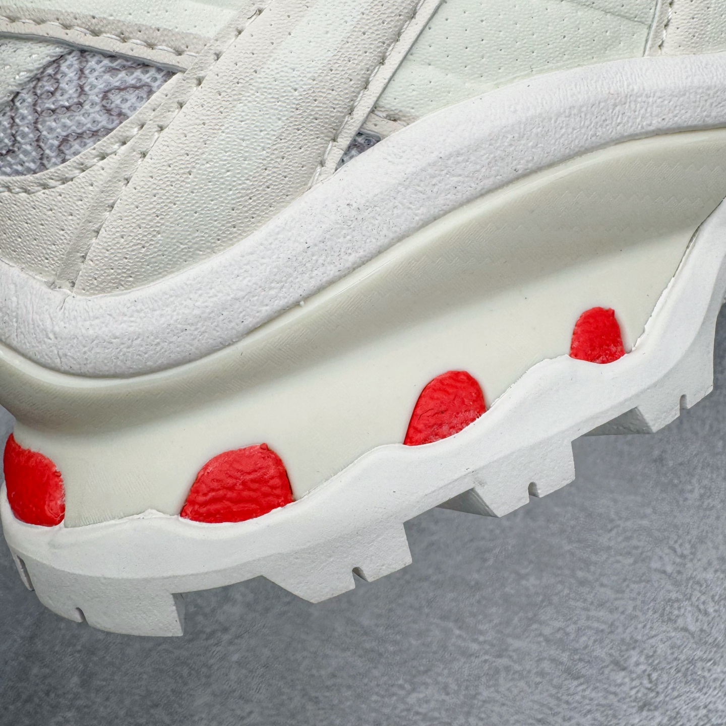 图片[18]-＃绿X/GX Salomon XT-QUEST ADV 萨洛蒙潮流越野机能户外功能鞋 纯原外贸平台特供订单 耗时半年巨作 全套原纸板楦头开发 原厂特供网布配套加持 确保原汁原味 完美呈现版型 原档数据独家私模五层组合大底 男女鞋同步官方开发至46.5 原装Ortholite轻量化鞋垫 中底布带钢印编号 原厂TPU锁扣 进口港宝加持 后跟自然饱满 还原公司包裹性 基于 SALOMON 初代 XT 鞋身造型并搭载 4D ADVANCED CHASSIS™ 大底打造而成 为这款 XT-QUEST 带来了多项足部控制与保护等功能性 如在运动过程中控制左右晃动的过程而提高稳定性、改善长途越野过程中足中到足尖的过渡、提高感知岩石的精确度以抵抗尖锐物体对脚底的伤害以及采用动态缓冲来增强穿着舒适感 从而减轻疲劳感 使 XT-QUEST 成为一双舒适且安全的户外之履 尺码：36 36.5 37.5 38 38.5 39 40 40.5 41 42 42.5 43 44 44.5 45 46 46.5-选品中心