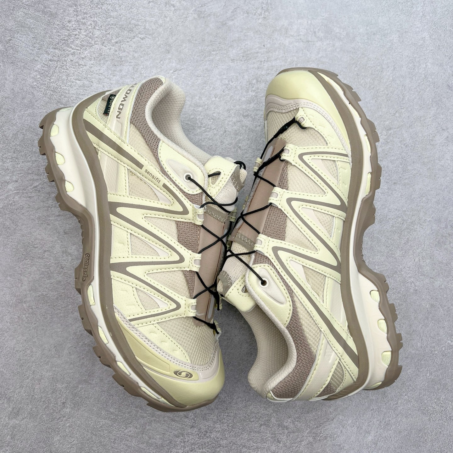 图片[3]-＃C版 Salomon XT-QUEST ADV 萨洛蒙潮流越野机能户外功能鞋 纯原外贸平台特供订单 耗时半年巨作 全套原纸板楦头开发 原厂特供网布配套加持 确保原汁原味 完美呈现版型 原档数据独家私模五层组合大底 男女鞋同步官方开发至46.5 原装Ortholite轻量化鞋垫 中底布带钢印编号 原厂TPU锁扣 进口港宝加持 后跟自然饱满 还原公司包裹性 基于 SALOMON 初代 XT 鞋身造型并搭载 4D ADVANCED CHASSIS™ 大底打造而成 为这款 XT-QUEST 带来了多项足部控制与保护等功能性 如在运动过程中控制左右晃动的过程而提高稳定性、改善长途越野过程中足中到足尖的过渡、提高感知岩石的精确度以抵抗尖锐物体对脚底的伤害以及采用动态缓冲来增强穿着舒适感 从而减轻疲劳感 使 XT-QUEST 成为一双舒适且安全的户外之履 尺码：36 36.5 37.5 38 38.5 39 40 40.5 41 42 42.5 43 44 44.5 45 46 46.5-选品中心