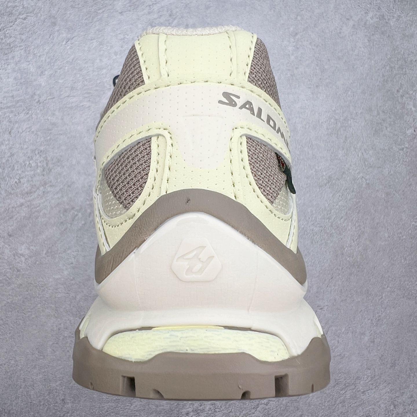 图片[8]-＃C版 Salomon XT-QUEST ADV 萨洛蒙潮流越野机能户外功能鞋 纯原外贸平台特供订单 耗时半年巨作 全套原纸板楦头开发 原厂特供网布配套加持 确保原汁原味 完美呈现版型 原档数据独家私模五层组合大底 男女鞋同步官方开发至46.5 原装Ortholite轻量化鞋垫 中底布带钢印编号 原厂TPU锁扣 进口港宝加持 后跟自然饱满 还原公司包裹性 基于 SALOMON 初代 XT 鞋身造型并搭载 4D ADVANCED CHASSIS™ 大底打造而成 为这款 XT-QUEST 带来了多项足部控制与保护等功能性 如在运动过程中控制左右晃动的过程而提高稳定性、改善长途越野过程中足中到足尖的过渡、提高感知岩石的精确度以抵抗尖锐物体对脚底的伤害以及采用动态缓冲来增强穿着舒适感 从而减轻疲劳感 使 XT-QUEST 成为一双舒适且安全的户外之履 尺码：36 36.5 37.5 38 38.5 39 40 40.5 41 42 42.5 43 44 44.5 45 46 46.5-选品中心