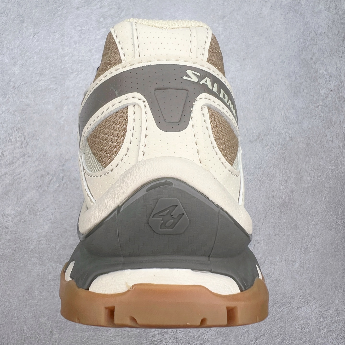 图片[8]-＃C版 Salomon XT-QUEST ADV 萨洛蒙潮流越野机能户外功能鞋 纯原外贸平台特供订单 耗时半年巨作 全套原纸板楦头开发 原厂特供网布配套加持 确保原汁原味 完美呈现版型 原档数据独家私模五层组合大底 男女鞋同步官方开发至46.5 原装Ortholite轻量化鞋垫 中底布带钢印编号 原厂TPU锁扣 进口港宝加持 后跟自然饱满 还原公司包裹性 基于 SALOMON 初代 XT 鞋身造型并搭载 4D ADVANCED CHASSIS™ 大底打造而成 为这款 XT-QUEST 带来了多项足部控制与保护等功能性 如在运动过程中控制左右晃动的过程而提高稳定性、改善长途越野过程中足中到足尖的过渡、提高感知岩石的精确度以抵抗尖锐物体对脚底的伤害以及采用动态缓冲来增强穿着舒适感 从而减轻疲劳感 使 XT-QUEST 成为一双舒适且安全的户外之履 尺码：36 36.5 37.5 38 38.5 39 40 40.5 41 42 42.5 43 44 44.5 45 46 46.5-选品中心