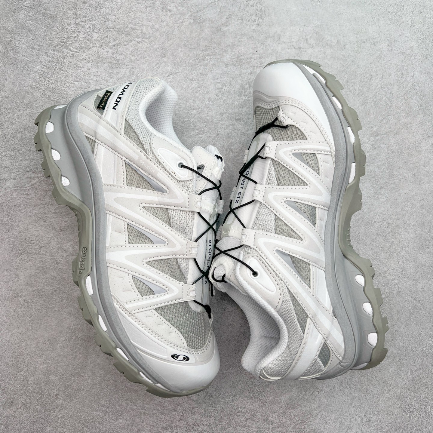 图片[3]-＃C版 Salomon XT-QUEST ADV 萨洛蒙潮流越野机能户外功能鞋 纯原外贸平台特供订单 耗时半年巨作 全套原纸板楦头开发 原厂特供网布配套加持 确保原汁原味 完美呈现版型 原档数据独家私模五层组合大底 男女鞋同步官方开发至46.5 原装Ortholite轻量化鞋垫 中底布带钢印编号 原厂TPU锁扣 进口港宝加持 后跟自然饱满 还原公司包裹性 基于 SALOMON 初代 XT 鞋身造型并搭载 4D ADVANCED CHASSIS™ 大底打造而成 为这款 XT-QUEST 带来了多项足部控制与保护等功能性 如在运动过程中控制左右晃动的过程而提高稳定性、改善长途越野过程中足中到足尖的过渡、提高感知岩石的精确度以抵抗尖锐物体对脚底的伤害以及采用动态缓冲来增强穿着舒适感 从而减轻疲劳感 使 XT-QUEST 成为一双舒适且安全的户外之履 尺码：36 36.5 37.5 38 38.5 39 40 40.5 41 42 42.5 43 44 44.5 45 46 46.5-选品中心