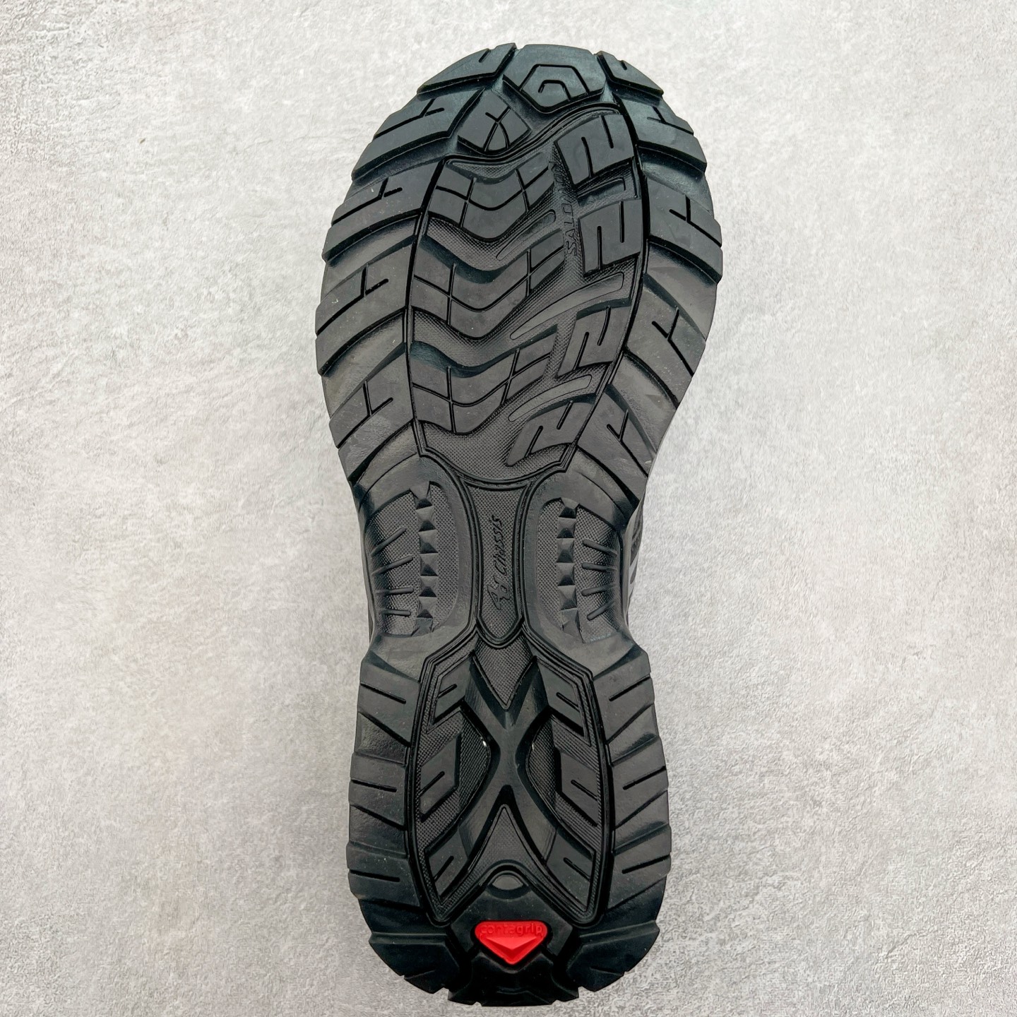 图片[9]-＃C版 Salomon XT-QUEST ADV 萨洛蒙潮流越野机能户外功能鞋 纯原外贸平台特供订单 耗时半年巨作 全套原纸板楦头开发 原厂特供网布配套加持 确保原汁原味 完美呈现版型 原档数据独家私模五层组合大底 男女鞋同步官方开发至46.5 原装Ortholite轻量化鞋垫 中底布带钢印编号 原厂TPU锁扣 进口港宝加持 后跟自然饱满 还原公司包裹性 基于 SALOMON 初代 XT 鞋身造型并搭载 4D ADVANCED CHASSIS™ 大底打造而成 为这款 XT-QUEST 带来了多项足部控制与保护等功能性 如在运动过程中控制左右晃动的过程而提高稳定性、改善长途越野过程中足中到足尖的过渡、提高感知岩石的精确度以抵抗尖锐物体对脚底的伤害以及采用动态缓冲来增强穿着舒适感 从而减轻疲劳感 使 XT-QUEST 成为一双舒适且安全的户外之履 尺码：36 36.5 37.5 38 38.5 39 40 40.5 41 42 42.5 43 44 44.5 45 46 46.5-选品中心