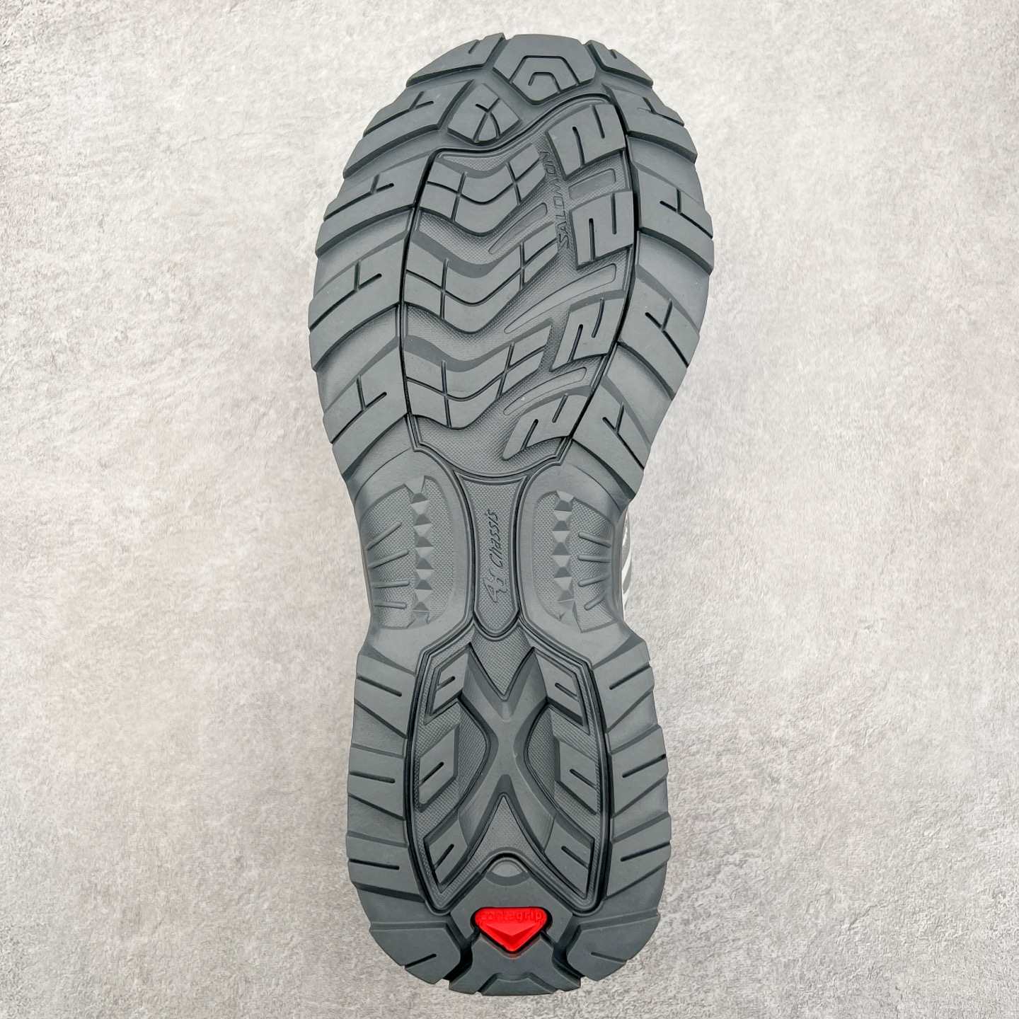 图片[9]-＃C版 Salomon XT-QUEST ADV 萨洛蒙潮流越野机能户外功能鞋 纯原外贸平台特供订单 耗时半年巨作 全套原纸板楦头开发 原厂特供网布配套加持 确保原汁原味 完美呈现版型 原档数据独家私模五层组合大底 男女鞋同步官方开发至46.5 原装Ortholite轻量化鞋垫 中底布带钢印编号 原厂TPU锁扣 进口港宝加持 后跟自然饱满 还原公司包裹性 基于 SALOMON 初代 XT 鞋身造型并搭载 4D ADVANCED CHASSIS™ 大底打造而成 为这款 XT-QUEST 带来了多项足部控制与保护等功能性 如在运动过程中控制左右晃动的过程而提高稳定性、改善长途越野过程中足中到足尖的过渡、提高感知岩石的精确度以抵抗尖锐物体对脚底的伤害以及采用动态缓冲来增强穿着舒适感 从而减轻疲劳感 使 XT-QUEST 成为一双舒适且安全的户外之履 尺码：36 36.5 37.5 38 38.5 39 40 40.5 41 42 42.5 43 44 44.5 45 46 46.5-选品中心