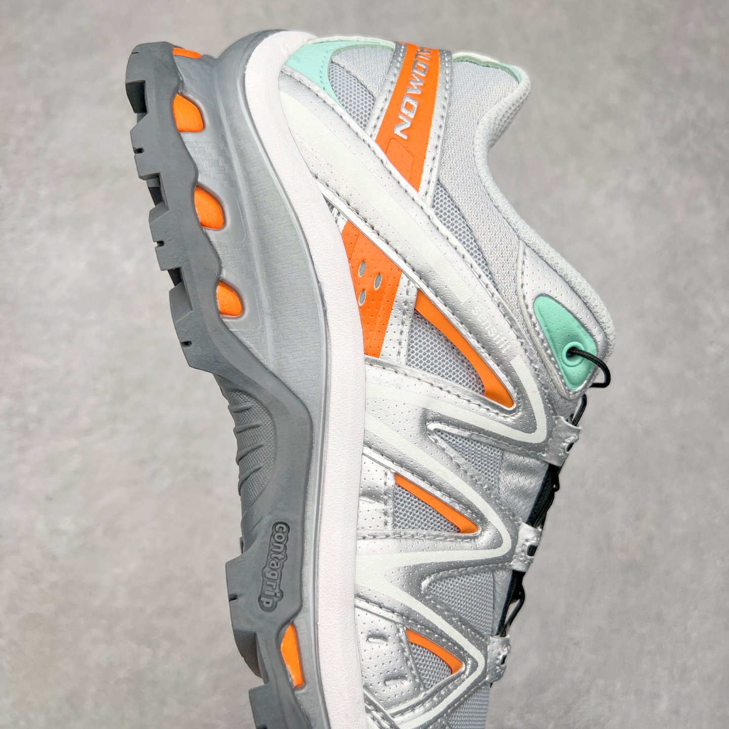 图片[6]-＃C版 Salomon XT-QUEST ADV 萨洛蒙潮流越野机能户外功能鞋 纯原外贸平台特供订单 耗时半年巨作 全套原纸板楦头开发 原厂特供网布配套加持 确保原汁原味 完美呈现版型 原档数据独家私模五层组合大底 男女鞋同步官方开发至46.5 原装Ortholite轻量化鞋垫 中底布带钢印编号 原厂TPU锁扣 进口港宝加持 后跟自然饱满 还原公司包裹性 基于 SALOMON 初代 XT 鞋身造型并搭载 4D ADVANCED CHASSIS™ 大底打造而成 为这款 XT-QUEST 带来了多项足部控制与保护等功能性 如在运动过程中控制左右晃动的过程而提高稳定性、改善长途越野过程中足中到足尖的过渡、提高感知岩石的精确度以抵抗尖锐物体对脚底的伤害以及采用动态缓冲来增强穿着舒适感 从而减轻疲劳感 使 XT-QUEST 成为一双舒适且安全的户外之履 尺码：36 36.5 37.5 38 38.5 39 40 40.5 41 42 42.5 43 44 44.5 45 46 46.5-选品中心