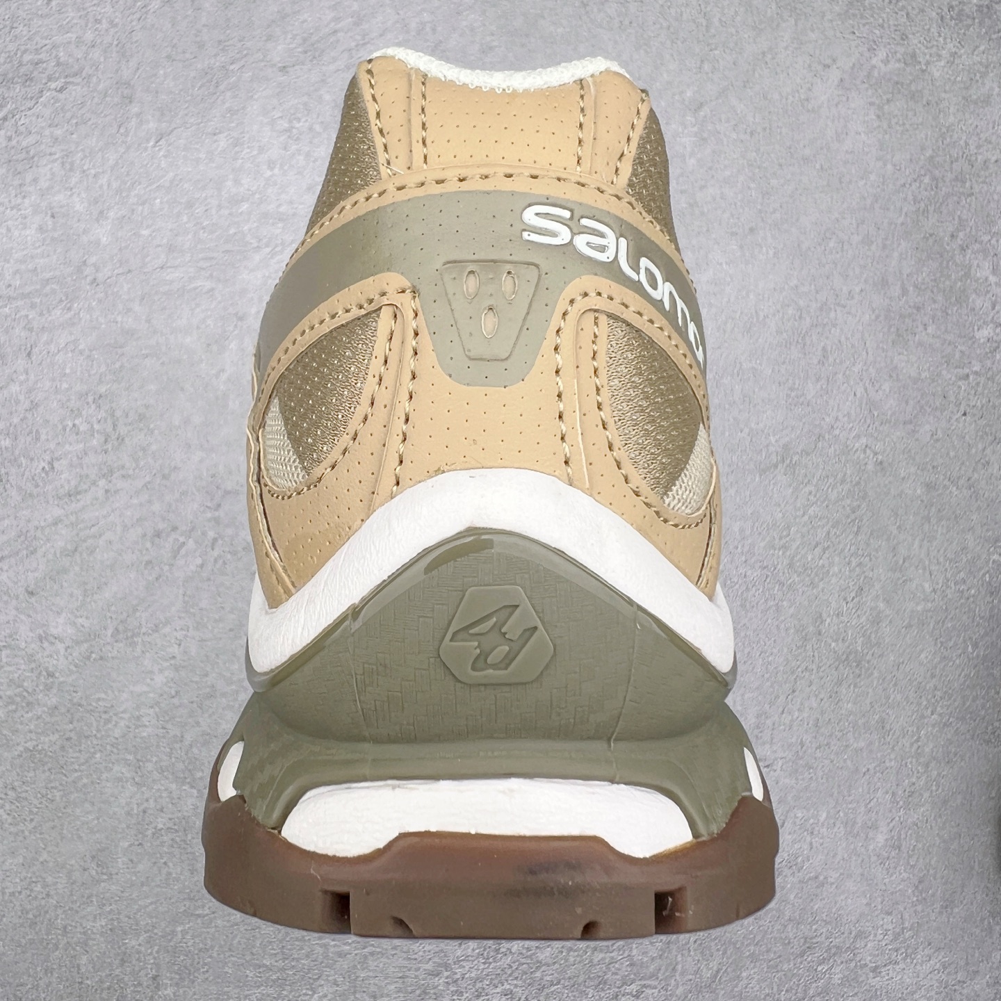 图片[8]-＃C版 Salomon XT-QUEST ADV 萨洛蒙潮流越野机能户外功能鞋 纯原外贸平台特供订单 耗时半年巨作 全套原纸板楦头开发 原厂特供网布配套加持 确保原汁原味 完美呈现版型 原档数据独家私模五层组合大底 男女鞋同步官方开发至46.5 原装Ortholite轻量化鞋垫 中底布带钢印编号 原厂TPU锁扣 进口港宝加持 后跟自然饱满 还原公司包裹性 基于 SALOMON 初代 XT 鞋身造型并搭载 4D ADVANCED CHASSIS™ 大底打造而成 为这款 XT-QUEST 带来了多项足部控制与保护等功能性 如在运动过程中控制左右晃动的过程而提高稳定性、改善长途越野过程中足中到足尖的过渡、提高感知岩石的精确度以抵抗尖锐物体对脚底的伤害以及采用动态缓冲来增强穿着舒适感 从而减轻疲劳感 使 XT-QUEST 成为一双舒适且安全的户外之履 尺码：36 36.5 37.5 38 38.5 39 40 40.5 41 42 42.5 43 44 44.5 45 46 46.5-选品中心