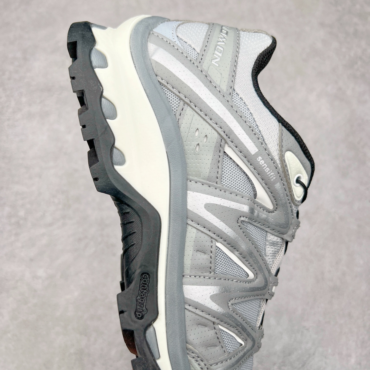 图片[6]-＃C版 Salomon XT-QUEST ADV 萨洛蒙潮流越野机能户外功能鞋 纯原外贸平台特供订单 耗时半年巨作 全套原纸板楦头开发 原厂特供网布配套加持 确保原汁原味 完美呈现版型 原档数据独家私模五层组合大底 男女鞋同步官方开发至46.5 原装Ortholite轻量化鞋垫 中底布带钢印编号 原厂TPU锁扣 进口港宝加持 后跟自然饱满 还原公司包裹性 基于 SALOMON 初代 XT 鞋身造型并搭载 4D ADVANCED CHASSIS™ 大底打造而成 为这款 XT-QUEST 带来了多项足部控制与保护等功能性 如在运动过程中控制左右晃动的过程而提高稳定性、改善长途越野过程中足中到足尖的过渡、提高感知岩石的精确度以抵抗尖锐物体对脚底的伤害以及采用动态缓冲来增强穿着舒适感 从而减轻疲劳感 使 XT-QUEST 成为一双舒适且安全的户外之履 尺码：36 36.5 37.5 38 38.5 39 40 40.5 41 42 42.5 43 44 44.5 45 46 46.5-选品中心