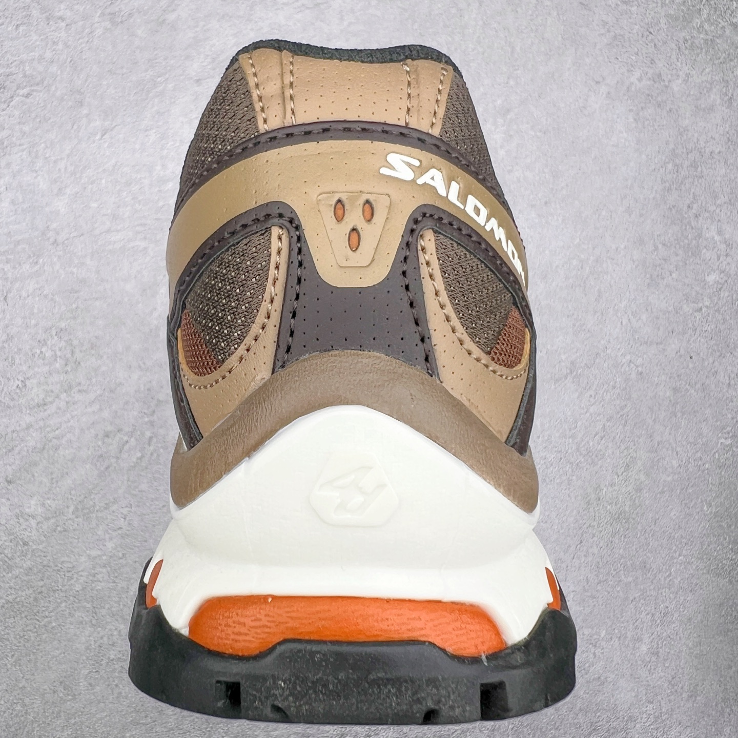 图片[8]-＃C版 Salomon XT-QUEST ADV 萨洛蒙潮流越野机能户外功能鞋 纯原外贸平台特供订单 耗时半年巨作 全套原纸板楦头开发 原厂特供网布配套加持 确保原汁原味 完美呈现版型 原档数据独家私模五层组合大底 男女鞋同步官方开发至46.5 原装Ortholite轻量化鞋垫 中底布带钢印编号 原厂TPU锁扣 进口港宝加持 后跟自然饱满 还原公司包裹性 基于 SALOMON 初代 XT 鞋身造型并搭载 4D ADVANCED CHASSIS™ 大底打造而成 为这款 XT-QUEST 带来了多项足部控制与保护等功能性 如在运动过程中控制左右晃动的过程而提高稳定性、改善长途越野过程中足中到足尖的过渡、提高感知岩石的精确度以抵抗尖锐物体对脚底的伤害以及采用动态缓冲来增强穿着舒适感 从而减轻疲劳感 使 XT-QUEST 成为一双舒适且安全的户外之履 尺码：36 36.5 37.5 38 38.5 39 40 40.5 41 42 42.5 43 44 44.5 45 46 46.5-选品中心