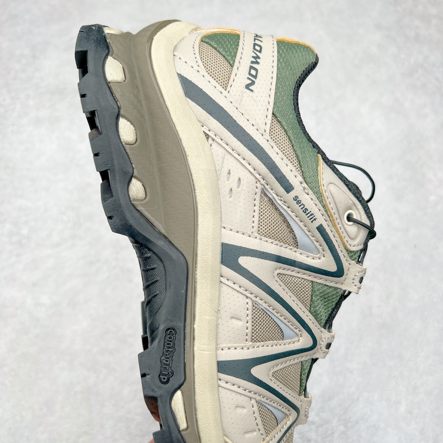 图片[6]-＃C版 Salomon XT-QUEST ADV 萨洛蒙潮流越野机能户外功能鞋 纯原外贸平台特供订单 耗时半年巨作 全套原纸板楦头开发 原厂特供网布配套加持 确保原汁原味 完美呈现版型 原档数据独家私模五层组合大底 男女鞋同步官方开发至46.5 原装Ortholite轻量化鞋垫 中底布带钢印编号 原厂TPU锁扣 进口港宝加持 后跟自然饱满 还原公司包裹性 基于 SALOMON 初代 XT 鞋身造型并搭载 4D ADVANCED CHASSIS™ 大底打造而成 为这款 XT-QUEST 带来了多项足部控制与保护等功能性 如在运动过程中控制左右晃动的过程而提高稳定性、改善长途越野过程中足中到足尖的过渡、提高感知岩石的精确度以抵抗尖锐物体对脚底的伤害以及采用动态缓冲来增强穿着舒适感 从而减轻疲劳感 使 XT-QUEST 成为一双舒适且安全的户外之履 尺码：36 36.5 37.5 38 38.5 39 40 40.5 41 42 42.5 43 44 44.5 45 46 46.5-选品中心