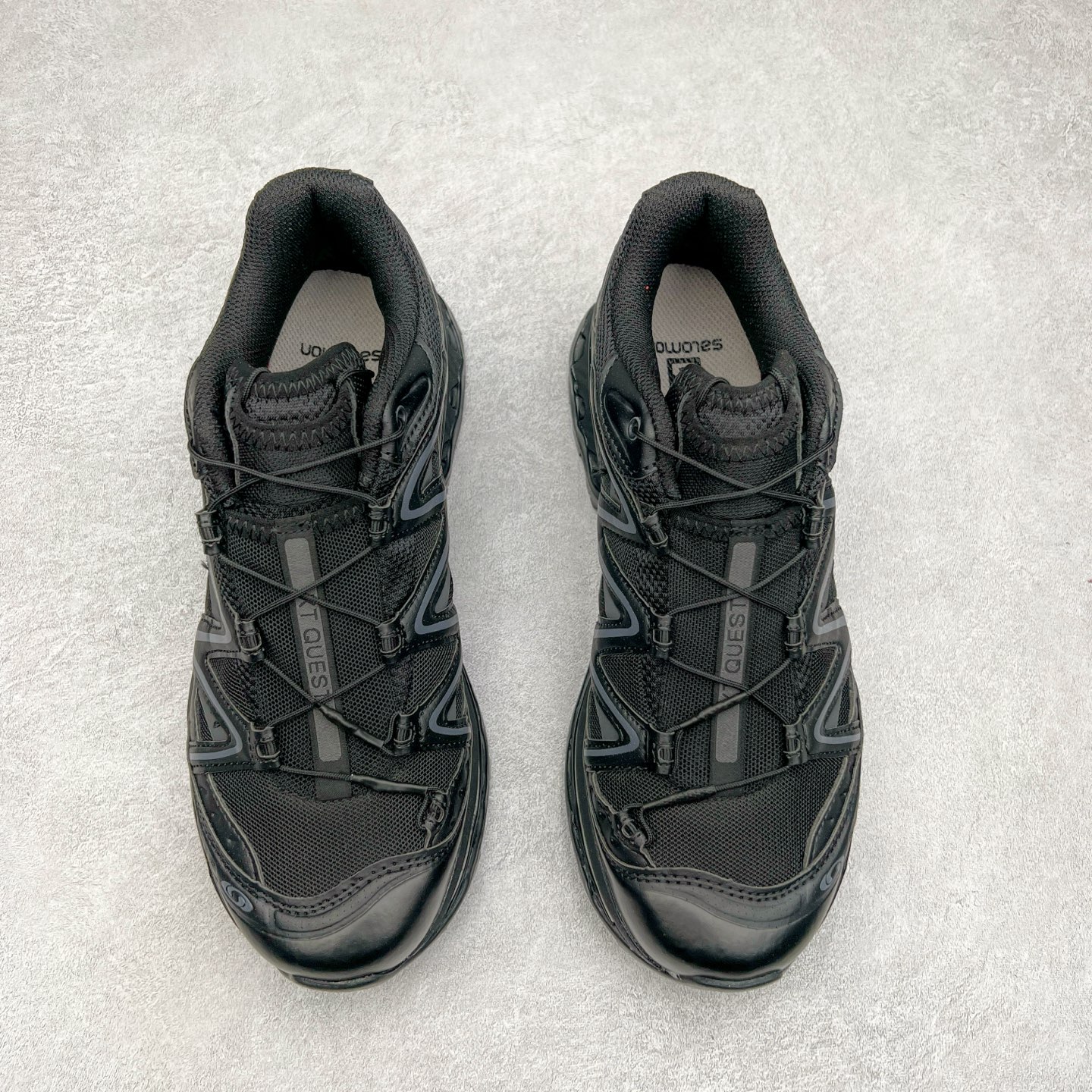 图片[2]-＃C版 Salomon XT-QUEST ADV 萨洛蒙潮流越野机能户外功能鞋 纯原外贸平台特供订单 耗时半年巨作 全套原纸板楦头开发 原厂特供网布配套加持 确保原汁原味 完美呈现版型 原档数据独家私模五层组合大底 男女鞋同步官方开发至46.5 原装Ortholite轻量化鞋垫 中底布带钢印编号 原厂TPU锁扣 进口港宝加持 后跟自然饱满 还原公司包裹性 基于 SALOMON 初代 XT 鞋身造型并搭载 4D ADVANCED CHASSIS™ 大底打造而成 为这款 XT-QUEST 带来了多项足部控制与保护等功能性 如在运动过程中控制左右晃动的过程而提高稳定性、改善长途越野过程中足中到足尖的过渡、提高感知岩石的精确度以抵抗尖锐物体对脚底的伤害以及采用动态缓冲来增强穿着舒适感 从而减轻疲劳感 使 XT-QUEST 成为一双舒适且安全的户外之履 尺码：36 36.5 37.5 38 38.5 39 40 40.5 41 42 42.5 43 44 44.5 45 46 46.5-选品中心