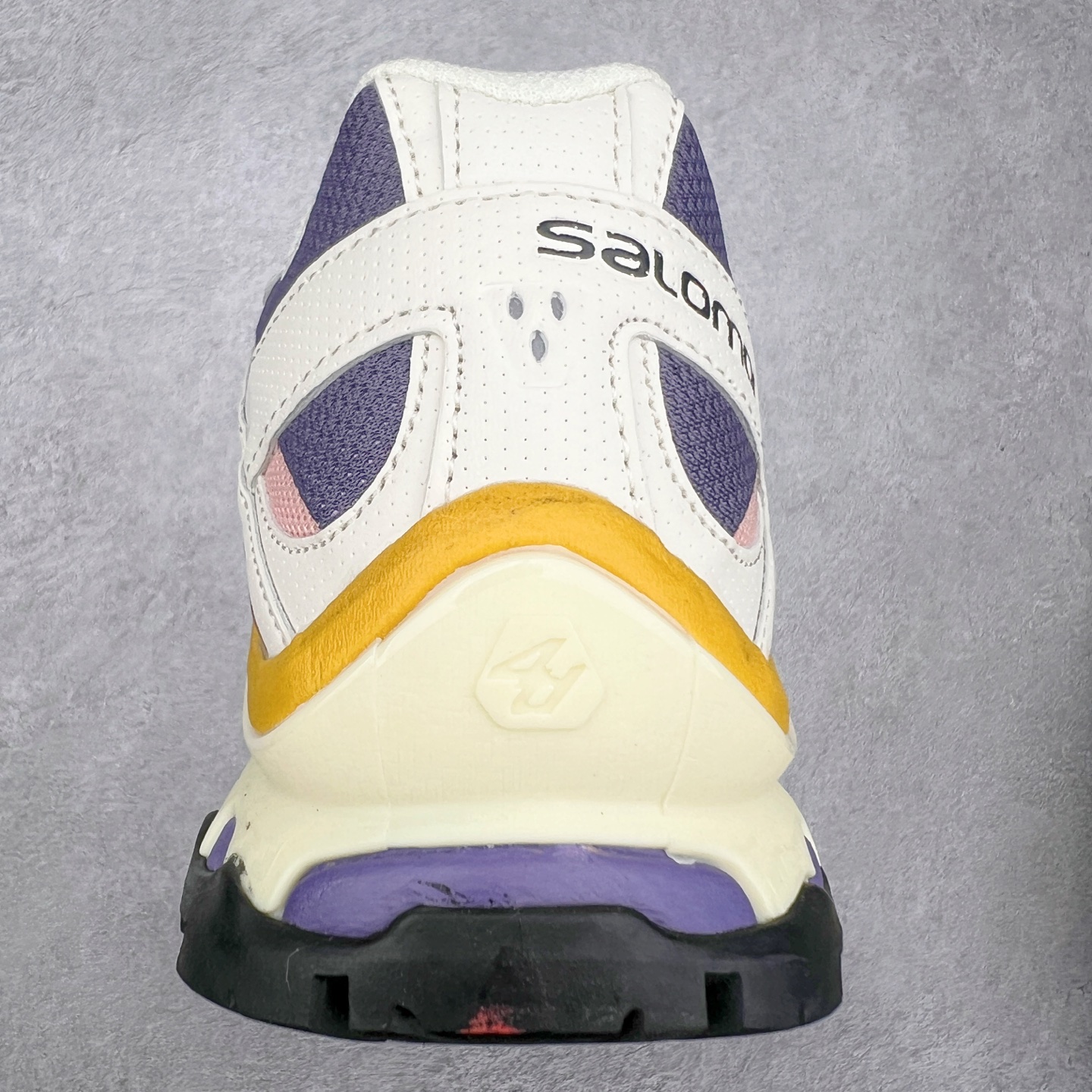 图片[8]-＃C版 Salomon XT-QUEST ADV 萨洛蒙潮流越野机能户外功能鞋 纯原外贸平台特供订单 耗时半年巨作 全套原纸板楦头开发 原厂特供网布配套加持 确保原汁原味 完美呈现版型 原档数据独家私模五层组合大底 男女鞋同步官方开发至46.5 原装Ortholite轻量化鞋垫 中底布带钢印编号 原厂TPU锁扣 进口港宝加持 后跟自然饱满 还原公司包裹性 基于 SALOMON 初代 XT 鞋身造型并搭载 4D ADVANCED CHASSIS™ 大底打造而成 为这款 XT-QUEST 带来了多项足部控制与保护等功能性 如在运动过程中控制左右晃动的过程而提高稳定性、改善长途越野过程中足中到足尖的过渡、提高感知岩石的精确度以抵抗尖锐物体对脚底的伤害以及采用动态缓冲来增强穿着舒适感 从而减轻疲劳感 使 XT-QUEST 成为一双舒适且安全的户外之履 尺码：36 36.5 37.5 38 38.5 39 40 40.5 41 42 42.5 43 44 44.5 45 46 46.5-选品中心