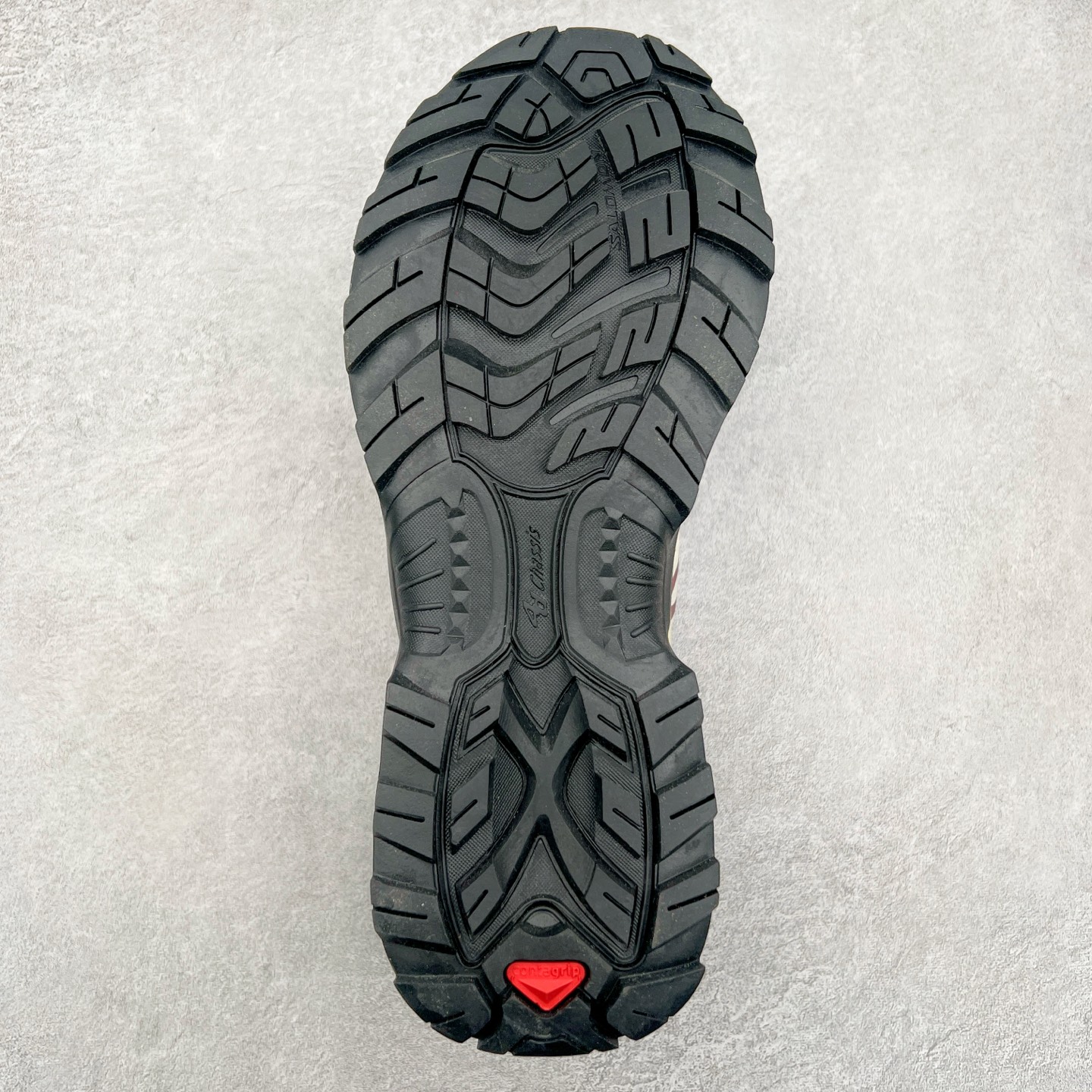 图片[9]-＃C版 Salomon XT-QUEST ADV 萨洛蒙潮流越野机能户外功能鞋 纯原外贸平台特供订单 耗时半年巨作 全套原纸板楦头开发 原厂特供网布配套加持 确保原汁原味 完美呈现版型 原档数据独家私模五层组合大底 男女鞋同步官方开发至46.5 原装Ortholite轻量化鞋垫 中底布带钢印编号 原厂TPU锁扣 进口港宝加持 后跟自然饱满 还原公司包裹性 基于 SALOMON 初代 XT 鞋身造型并搭载 4D ADVANCED CHASSIS™ 大底打造而成 为这款 XT-QUEST 带来了多项足部控制与保护等功能性 如在运动过程中控制左右晃动的过程而提高稳定性、改善长途越野过程中足中到足尖的过渡、提高感知岩石的精确度以抵抗尖锐物体对脚底的伤害以及采用动态缓冲来增强穿着舒适感 从而减轻疲劳感 使 XT-QUEST 成为一双舒适且安全的户外之履 尺码：36 36.5 37.5 38 38.5 39 40 40.5 41 42 42.5 43 44 44.5 45 46 46.5-选品中心