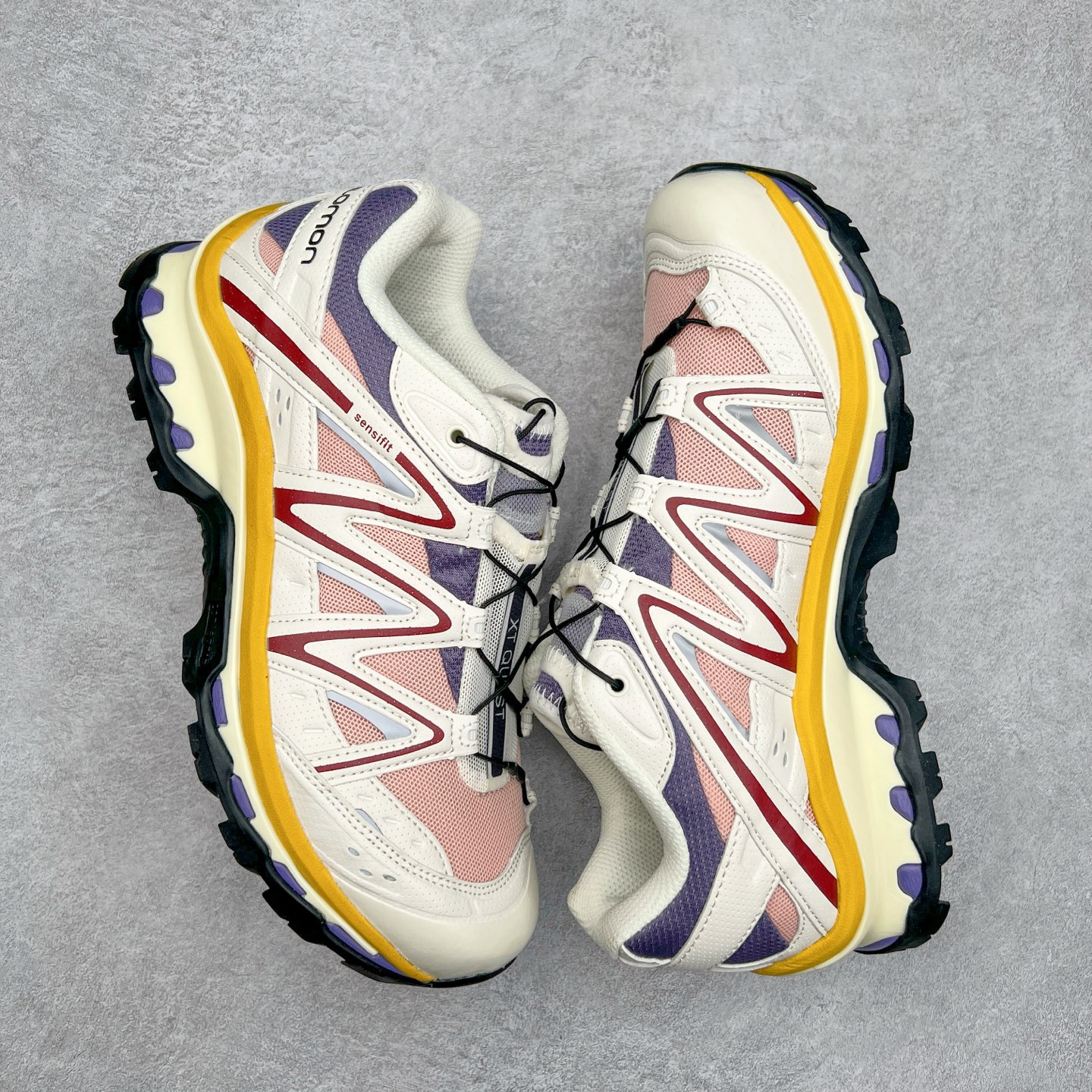 图片[3]-＃C版 Salomon XT-QUEST ADV 萨洛蒙潮流越野机能户外功能鞋 纯原外贸平台特供订单 耗时半年巨作 全套原纸板楦头开发 原厂特供网布配套加持 确保原汁原味 完美呈现版型 原档数据独家私模五层组合大底 男女鞋同步官方开发至46.5 原装Ortholite轻量化鞋垫 中底布带钢印编号 原厂TPU锁扣 进口港宝加持 后跟自然饱满 还原公司包裹性 基于 SALOMON 初代 XT 鞋身造型并搭载 4D ADVANCED CHASSIS™ 大底打造而成 为这款 XT-QUEST 带来了多项足部控制与保护等功能性 如在运动过程中控制左右晃动的过程而提高稳定性、改善长途越野过程中足中到足尖的过渡、提高感知岩石的精确度以抵抗尖锐物体对脚底的伤害以及采用动态缓冲来增强穿着舒适感 从而减轻疲劳感 使 XT-QUEST 成为一双舒适且安全的户外之履 尺码：36 36.5 37.5 38 38.5 39 40 40.5 41 42 42.5 43 44 44.5 45 46 46.5-选品中心