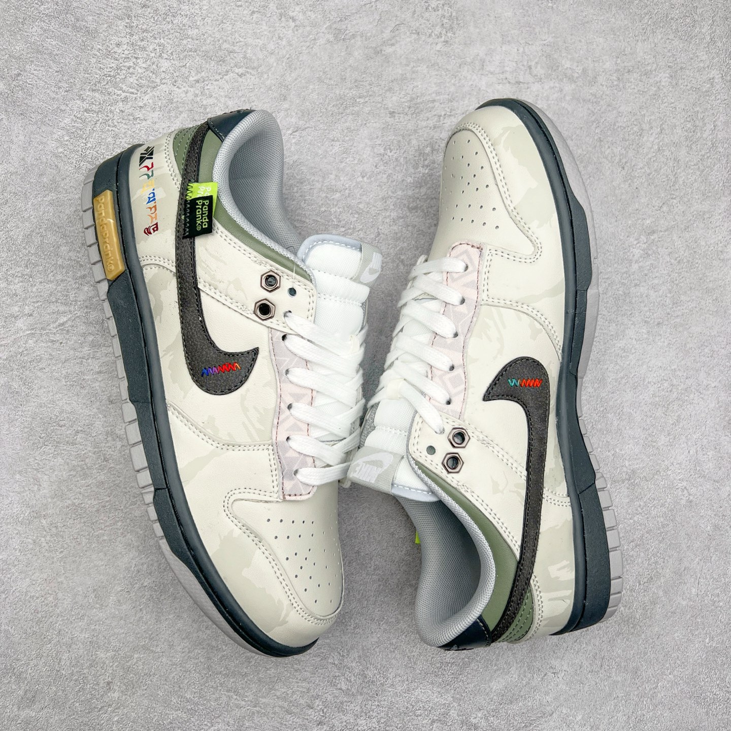 图片[3]-NK Dunk Low 定制配色 DD1391-103 大厂出品 极力推荐 原装头层材料 独家版型蒸餾加工帶來的是更好的视觉和脚感体验大厂纯原品质出货 清洁度 电绣工艺 皮料切割干净无任何毛边 细节完美 尺码：36 36.5 37.5 38 38.5 39 40 40.5 41 42 42.5 43 44 44.5 45-选品中心