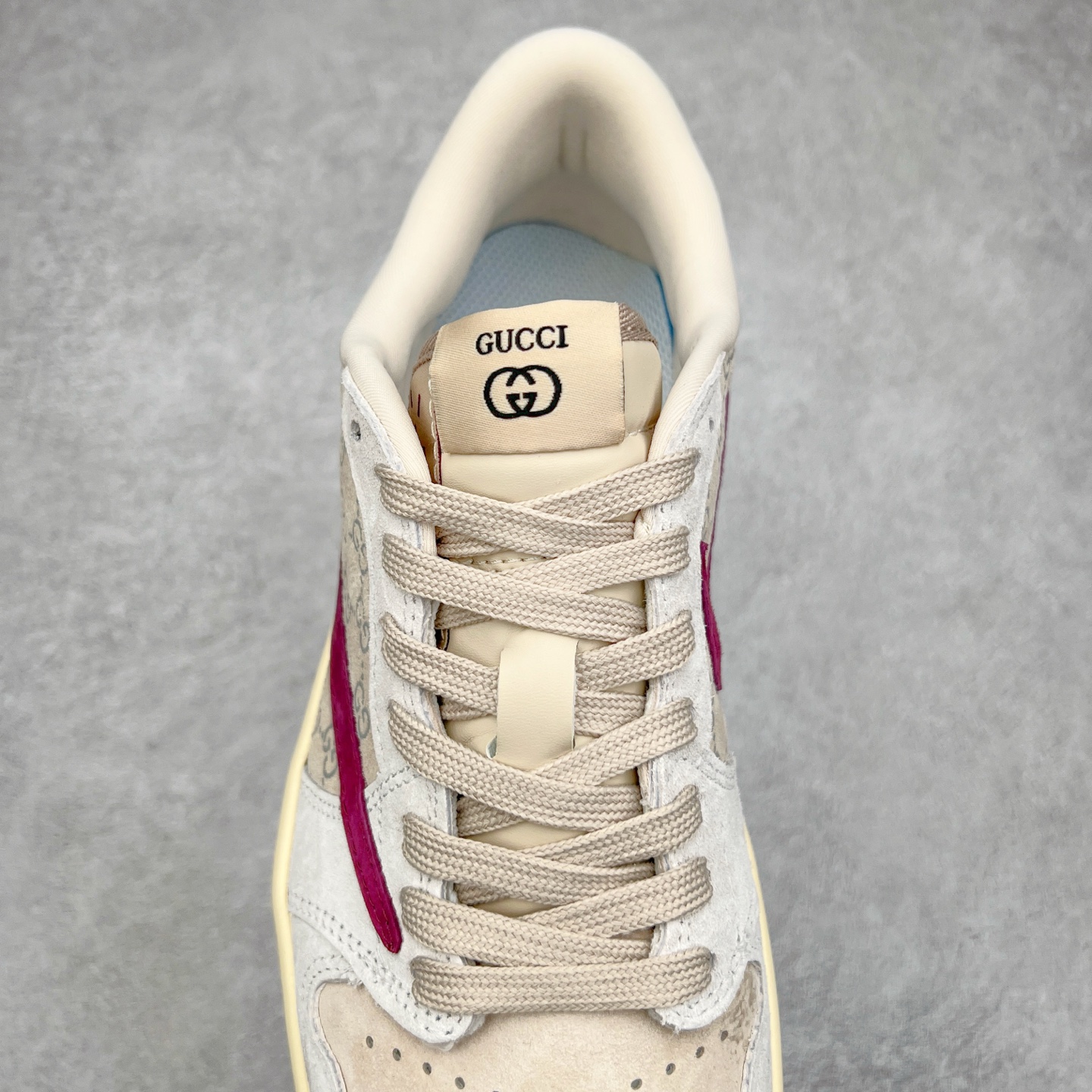 图片[5]-TS x Air Jordan AJ1 Low 倒钩低帮联名定制配色 CH6336-019 原厂内置气垫魔块 A模大底 头层小牛皮 鞋舌AJ原厂专用牛津布+AJ专用反口珍珠布+原厂无杂质高弹内里海棉+特殊封边弹力鞋带 尺码：36 36.5 37.5 38 38.5 39 40 40.5 41 42 42.5 43 44 44.5 45 46 47.5-选品中心