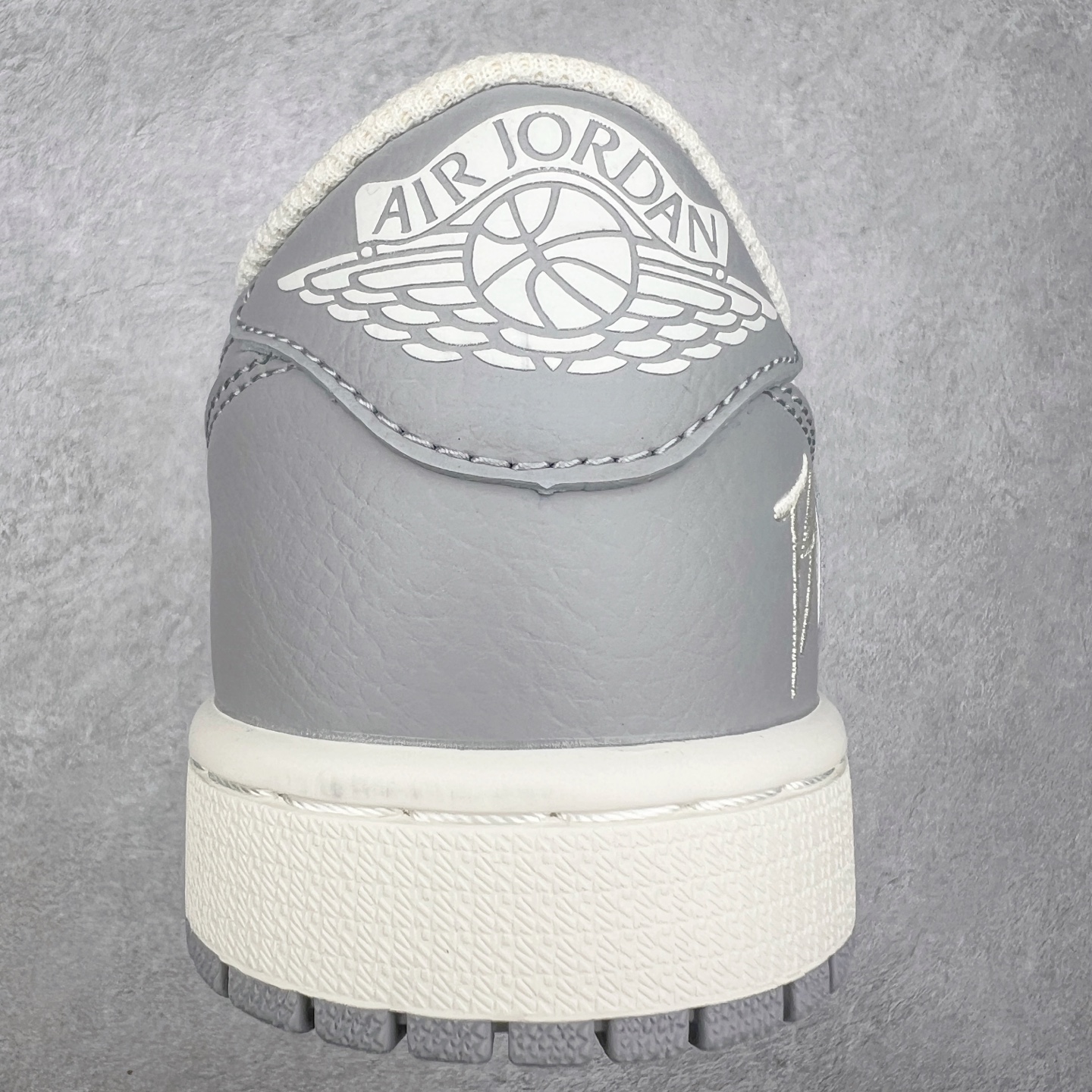 图片[8]-TS x Air Jordan AJ1 Low 倒钩低帮联名定制配色 DM7866-021 原厂内置气垫魔块 A模大底 头层小牛皮 鞋舌AJ原厂专用牛津布+AJ专用反口珍珠布+原厂无杂质高弹内里海棉+特殊封边弹力鞋带 尺码：36 36.5 37.5 38 38.5 39 40 40.5 41 42 42.5 43 44 44.5 45 46 47.5-选品中心