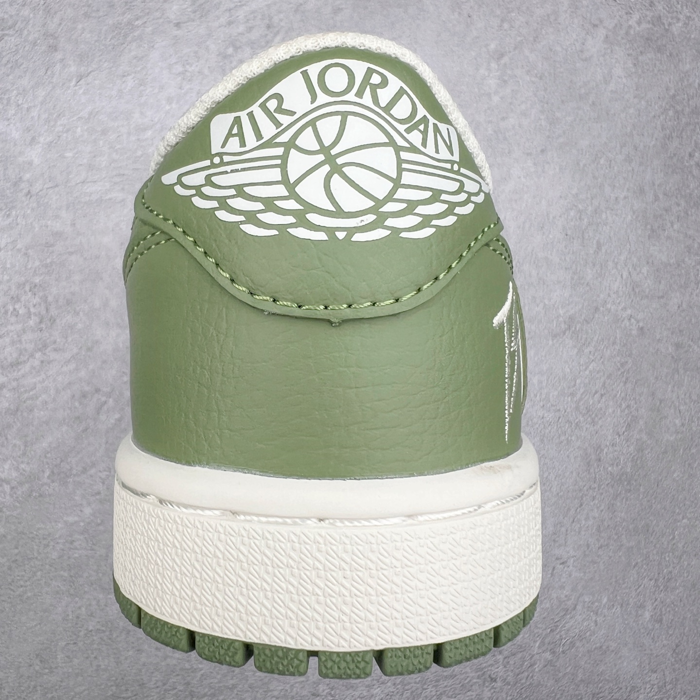 图片[8]-TS x Air Jordan AJ1 Low 倒钩低帮联名定制配色 DM7866-019 原厂内置气垫魔块 A模大底 头层小牛皮 鞋舌AJ原厂专用牛津布+AJ专用反口珍珠布+原厂无杂质高弹内里海棉+特殊封边弹力鞋带 尺码：36 36.5 37.5 38 38.5 39 40 40.5 41 42 42.5 43 44 44.5 45 46 47.5-选品中心