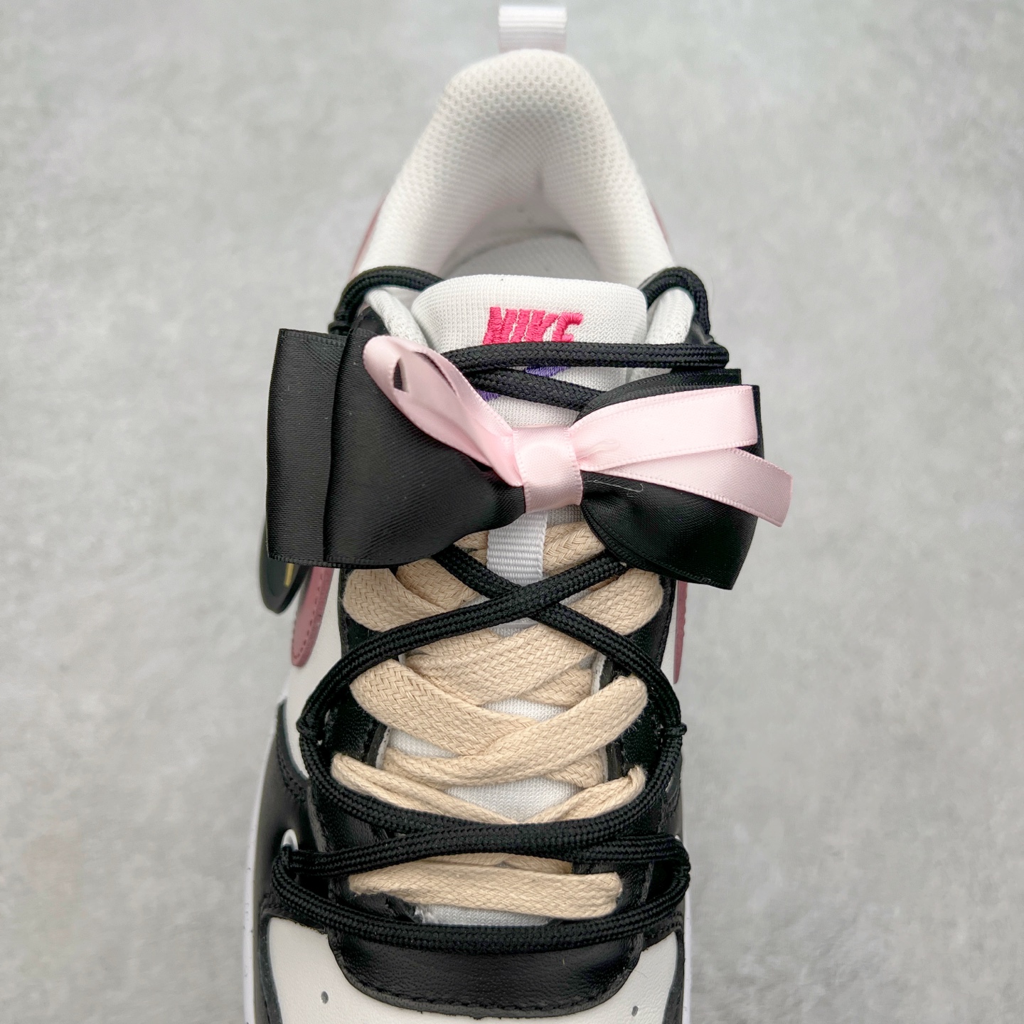 图片[5]-NK Court Borough Low CB2 低帮百搭透气休闲运动板鞋 绑带解构风定制配色 原数据独家私模大底 经典耐用的设计 兼顾舒适脚感和出众风范 演绎匠心之作 结构性的支撑贴合感结合复古篮球设计 塑就场外全明星风范 尺码：36 36.5 37.5 38 38.5 39 40 40.5 41 42 42.5 43 44 44.5 45-选品中心