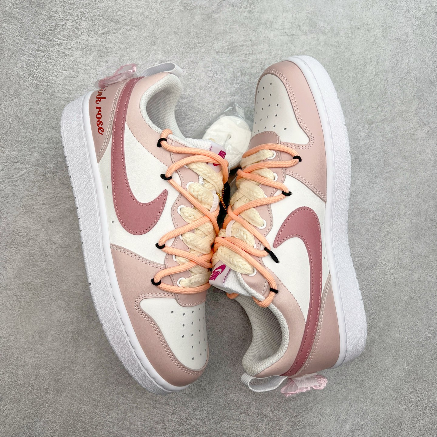 图片[3]-NK Court Borough Low CB2 低帮百搭透气休闲运动板鞋 绑带解构风定制配色 原数据独家私模大底 经典耐用的设计 兼顾舒适脚感和出众风范 演绎匠心之作 结构性的支撑贴合感结合复古篮球设计 塑就场外全明星风范 尺码：36 36.5 37.5 38 38.5 39 40 40.5 41 42 42.5 43 44 44.5 45-选品中心