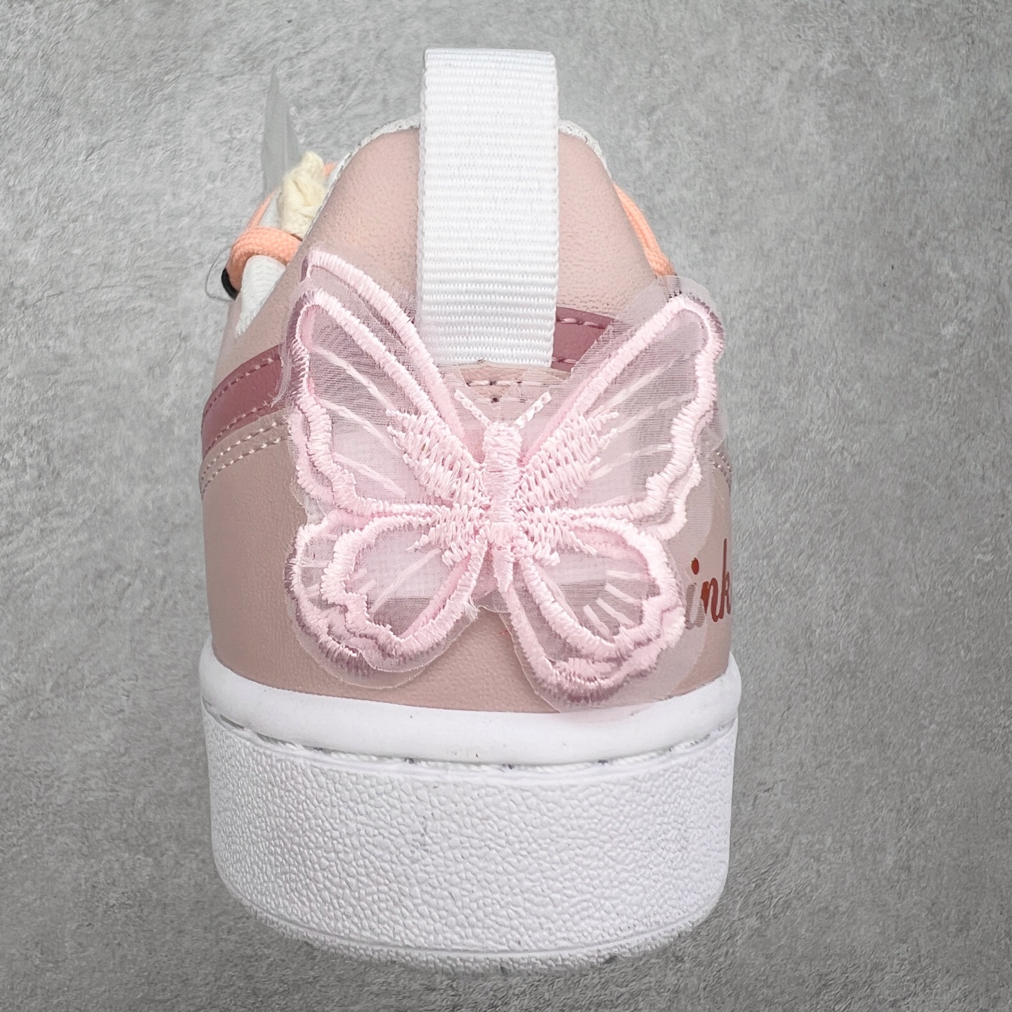 图片[8]-NK Court Borough Low CB2 低帮百搭透气休闲运动板鞋 绑带解构风定制配色 原数据独家私模大底 经典耐用的设计 兼顾舒适脚感和出众风范 演绎匠心之作 结构性的支撑贴合感结合复古篮球设计 塑就场外全明星风范 尺码：36 36.5 37.5 38 38.5 39 40 40.5 41 42 42.5 43 44 44.5 45-选品中心