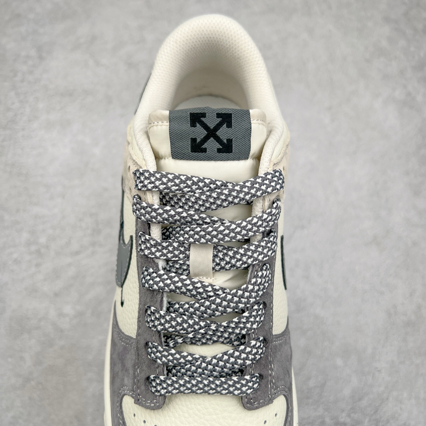 图片[5]-NK Dunk Low 定制配色 DJ2024-133 大厂出品 极力推荐 原装头层材料 独家版型蒸餾加工帶來的是更好的视觉和脚感体验大厂纯原品质出货 清洁度 电绣工艺 皮料切割干净无任何毛边 细节完美 尺码：36 36.5 37.5 38 38.5 39 40 40.5 41 42 42.5 43 44 44.5 45-选品中心