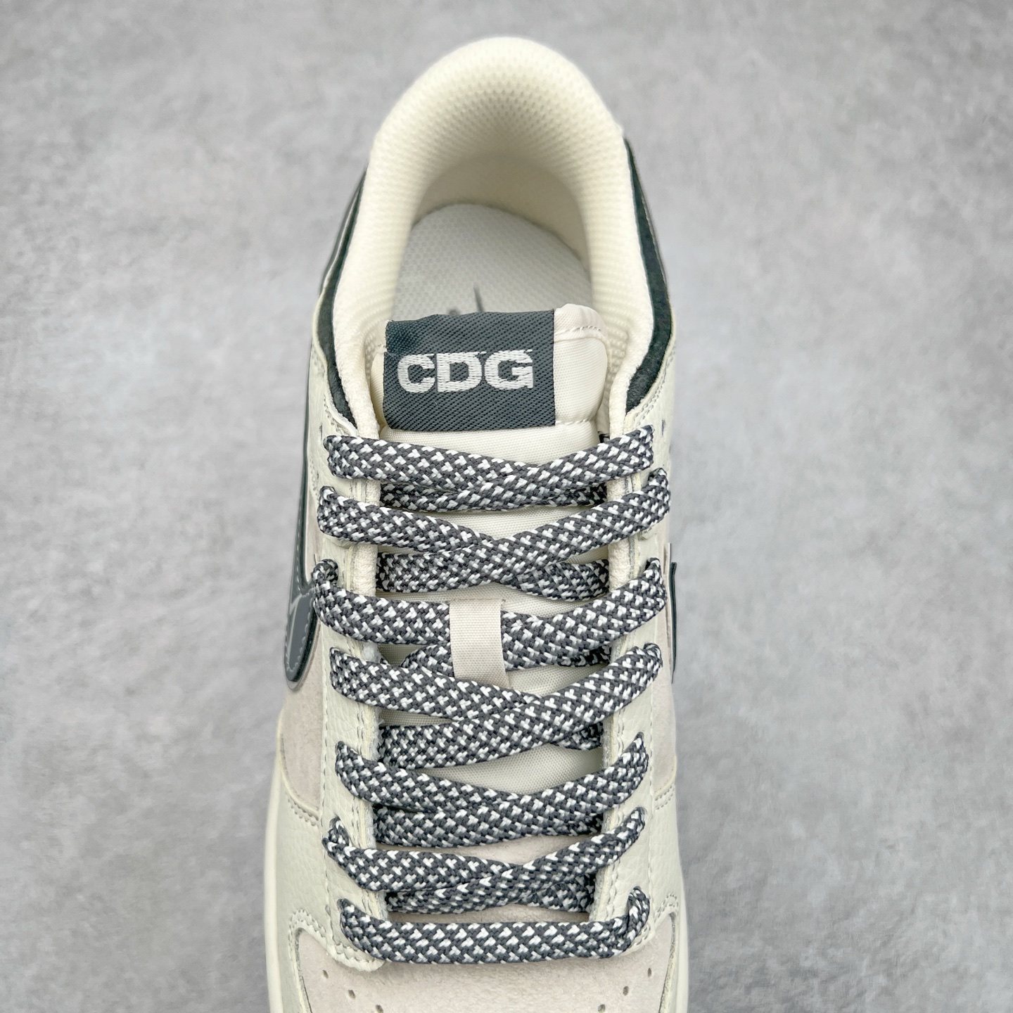 图片[5]-NK Dunk Low 定制配色 DJ2024-134 大厂出品 极力推荐 原装头层材料 独家版型蒸餾加工帶來的是更好的视觉和脚感体验大厂纯原品质出货 清洁度 电绣工艺 皮料切割干净无任何毛边 细节完美 尺码：36 36.5 37.5 38 38.5 39 40 40.5 41 42 42.5 43 44 44.5 45-选品中心