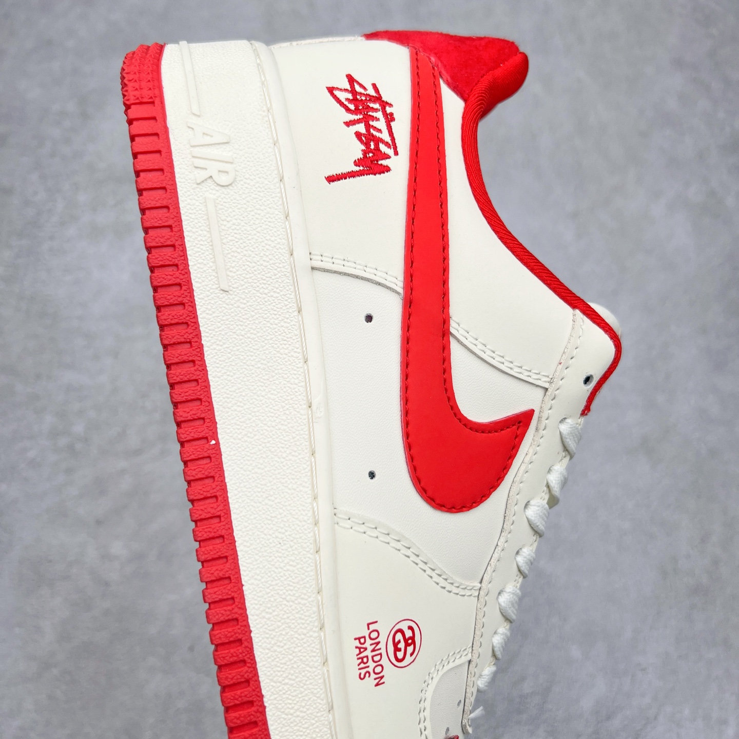 图片[6]-NK Air Force 1´07 Low 空军一号低帮百搭休闲运动板鞋 DF0188-031 柔软、弹性十足的缓震性能和出色的中底设计 横跨复古与现代的外型结合 造就出风靡全球 三十多年的Force 1 直到今天还深受青睐 尺码：36 36.5 37.5 38 38.5 39 40 40.5 41 42 42.5 43 44 44.5 45-选品中心