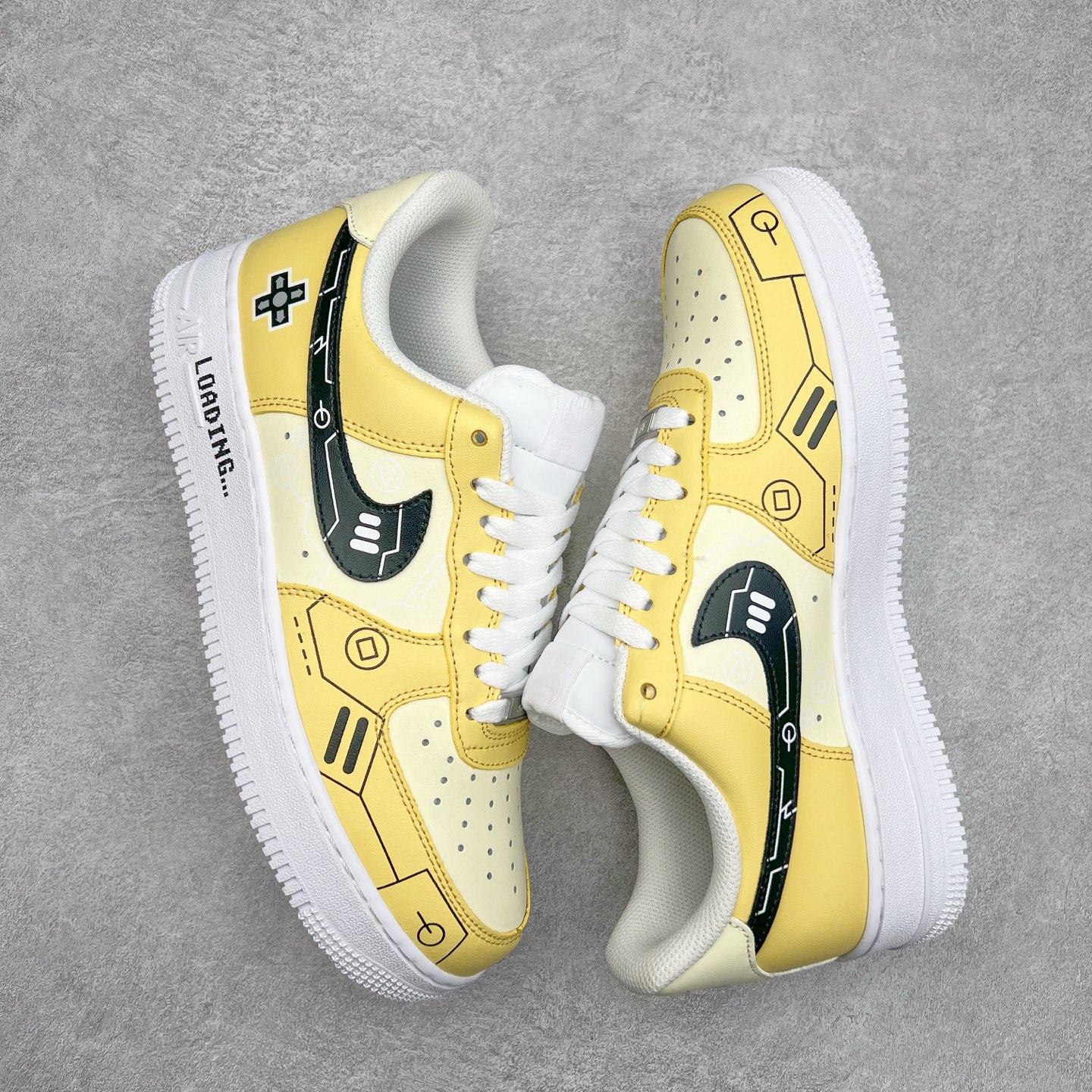 图片[3]-NK Air Force 1´07 Low 空军一号低帮百搭休闲运动板鞋 CW2288-113 柔软、弹性十足的缓震性能和出色的中底设计 横跨复古与现代的外型结合 造就出风靡全球 三十多年的Force 1 直到今天还深受青睐 尺码：36 36.5 37.5 38 38.5 39 40 40.5 41 42 42.5 43 44 44.5 45-选品中心