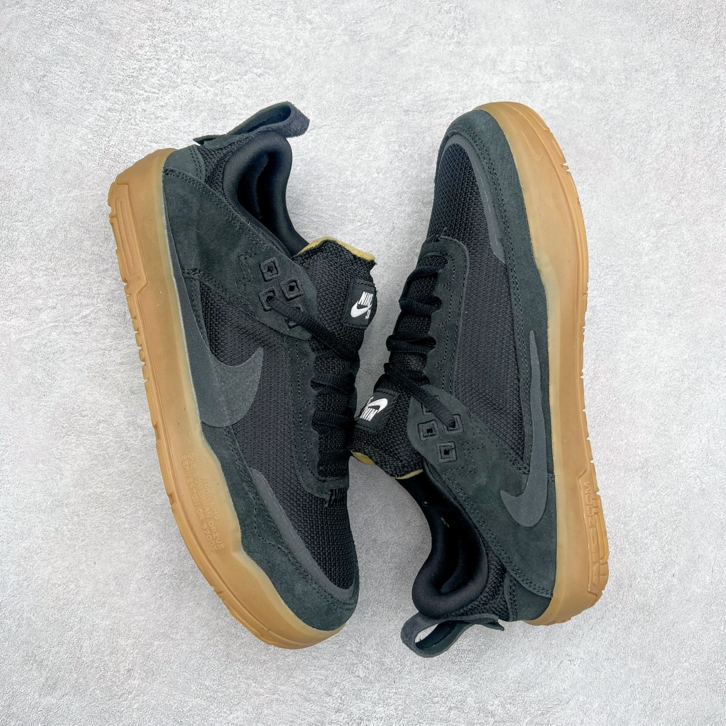 图片[3]-NK SB Day One 低帮休闲板鞋 FN4210-001 鞋款搭载Air Zoom缓震气垫，采用包边结构工艺轻盈柔韧，缔造非凡触板感。织物材料，舒适出众 翻毛皮覆面经久耐穿，塑就挚爱踢板体验。尺码：35.5 36 36.5 37.5 38 38.5 39 40 40.5 41 42 42.5 43 44 44.5 45-选品中心