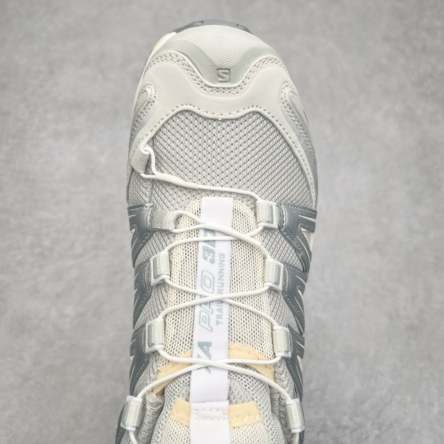 图片[4]-＃C版 SALOMON XA Pro 3D ADV 萨洛蒙潮流越野机能户外功能鞋 纯原外贸平台特供订单 耗时半年巨作 全套原纸板楦头开发 原厂特供网布配套加持 确保原汁原味 完美呈现版型 原档数据独家私模五层组合大底 原装Ortholite轻量化鞋垫 中底布带钢印编号 原厂TPU锁扣 进口港宝加持 后跟自然饱满 还原公司包裹性 鞋面采用SENSIFT贴合技术 全方位贴合包裹脚型 鞋跟部鞋底牵引设计 提供强大的抓地性能 更适应野外崎岖不平的道路 其3D ADVANCED CHASSIS底盘 材料轻量大化 钉齿设计更具稳定性 防护性 鞋底易磨损区运用CONTAGRIP高耐磨材料 应对城市硬质路面长距离跑考验 尺码：36 36.5 37.5 38 38.5 39 40 40.5 41 42 42.5 43 44 44.5 45-选品中心