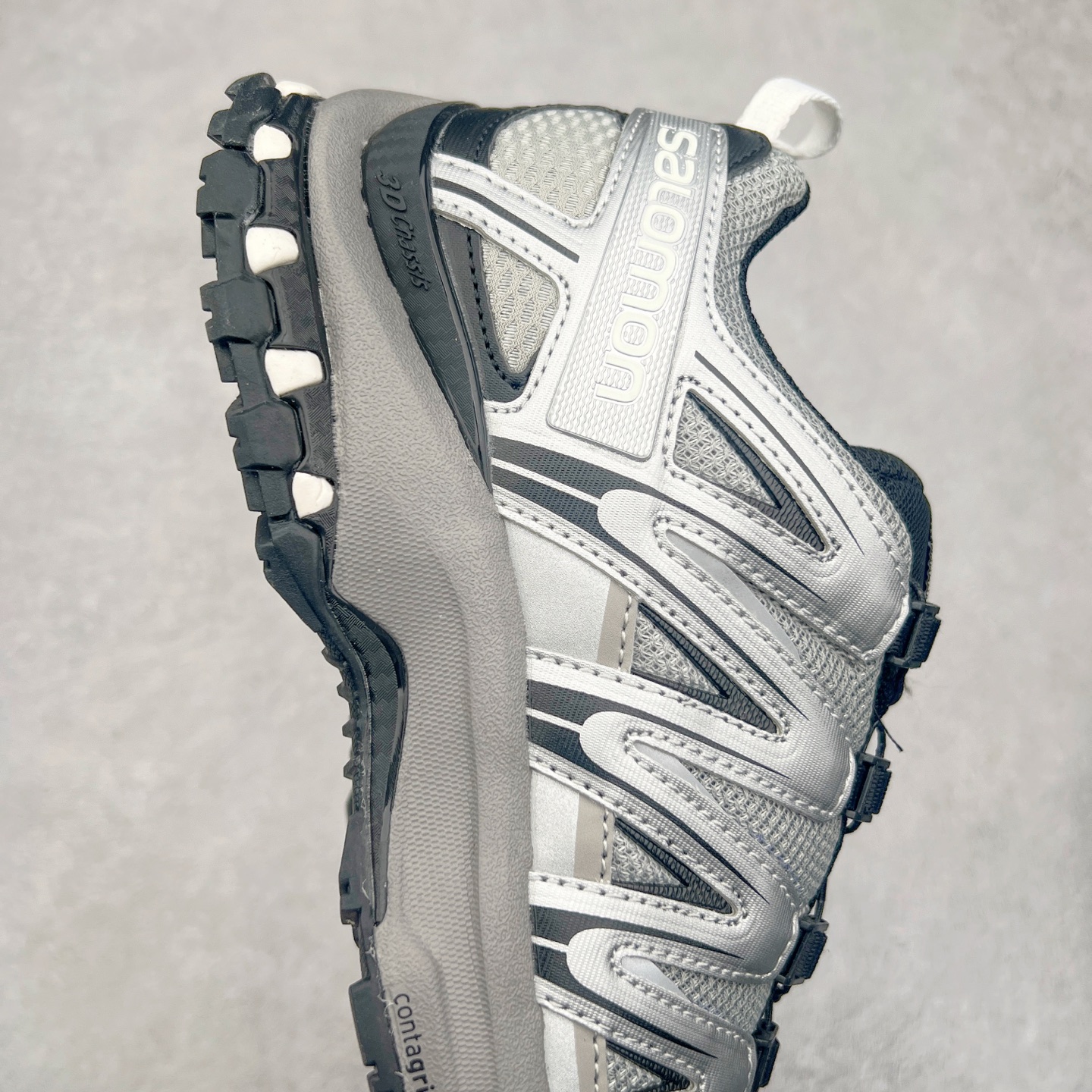 图片[6]-＃C版 SALOMON XA Pro 3D ADV 萨洛蒙潮流越野机能户外功能鞋 纯原外贸平台特供订单 耗时半年巨作 全套原纸板楦头开发 原厂特供网布配套加持 确保原汁原味 完美呈现版型 原档数据独家私模五层组合大底 原装Ortholite轻量化鞋垫 中底布带钢印编号 原厂TPU锁扣 进口港宝加持 后跟自然饱满 还原公司包裹性 鞋面采用SENSIFT贴合技术 全方位贴合包裹脚型 鞋跟部鞋底牵引设计 提供强大的抓地性能 更适应野外崎岖不平的道路 其3D ADVANCED CHASSIS底盘 材料轻量大化 钉齿设计更具稳定性 防护性 鞋底易磨损区运用CONTAGRIP高耐磨材料 应对城市硬质路面长距离跑考验 尺码：36 36.5 37.5 38 38.5 39 40 40.5 41 42 42.5 43 44 44.5 45-选品中心