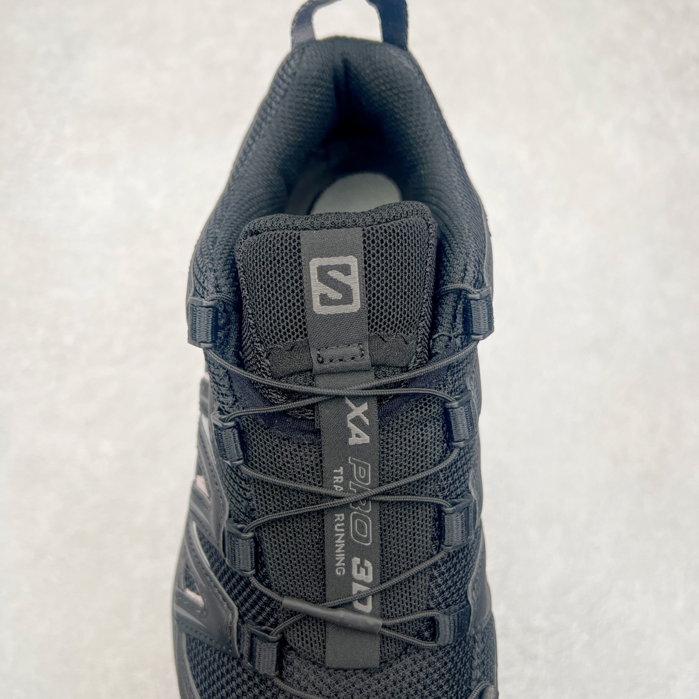 图片[5]-＃C版 SALOMON XA Pro 3D ADV 萨洛蒙潮流越野机能户外功能鞋 纯原外贸平台特供订单 耗时半年巨作 全套原纸板楦头开发 原厂特供网布配套加持 确保原汁原味 完美呈现版型 原档数据独家私模五层组合大底 原装Ortholite轻量化鞋垫 中底布带钢印编号 原厂TPU锁扣 进口港宝加持 后跟自然饱满 还原公司包裹性 鞋面采用SENSIFT贴合技术 全方位贴合包裹脚型 鞋跟部鞋底牵引设计 提供强大的抓地性能 更适应野外崎岖不平的道路 其3D ADVANCED CHASSIS底盘 材料轻量大化 钉齿设计更具稳定性 防护性 鞋底易磨损区运用CONTAGRIP高耐磨材料 应对城市硬质路面长距离跑考验 尺码：36 36.5 37.5 38 38.5 39 40 40.5 41 42 42.5 43 44 44.5 45-选品中心