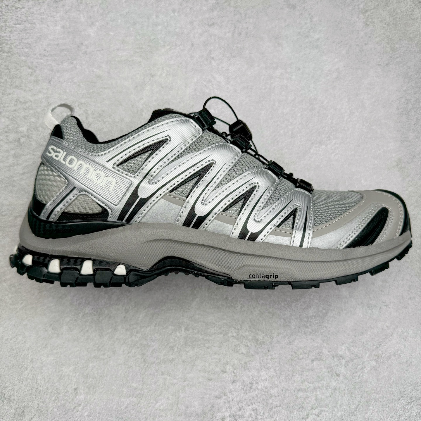 ＃C版 SALOMON XA Pro 3D ADV 萨洛蒙潮流越野机能户外功能鞋 纯原外贸平台特供订单 耗时半年巨作 全套原纸板楦头开发 原厂特供网布配套加持 确保原汁原味 完美呈现版型 原档数据独家私模五层组合大底 原装Ortholite轻量化鞋垫 中底布带钢印编号 原厂TPU锁扣 进口港宝加持 后跟自然饱满 还原公司包裹性 鞋面采用SENSIFT贴合技术 全方位贴合包裹脚型 鞋跟部鞋底牵引设计 提供强大的抓地性能 更适应野外崎岖不平的道路 其3D ADVANCED CHASSIS底盘 材料轻量大化 钉齿设计更具稳定性 防护性 鞋底易磨损区运用CONTAGRIP高耐磨材料 应对城市硬质路面长距离跑考验 尺码：36 36.5 37.5 38 38.5 39 40 40.5 41 42 42.5 43 44 44.5 45-选品中心