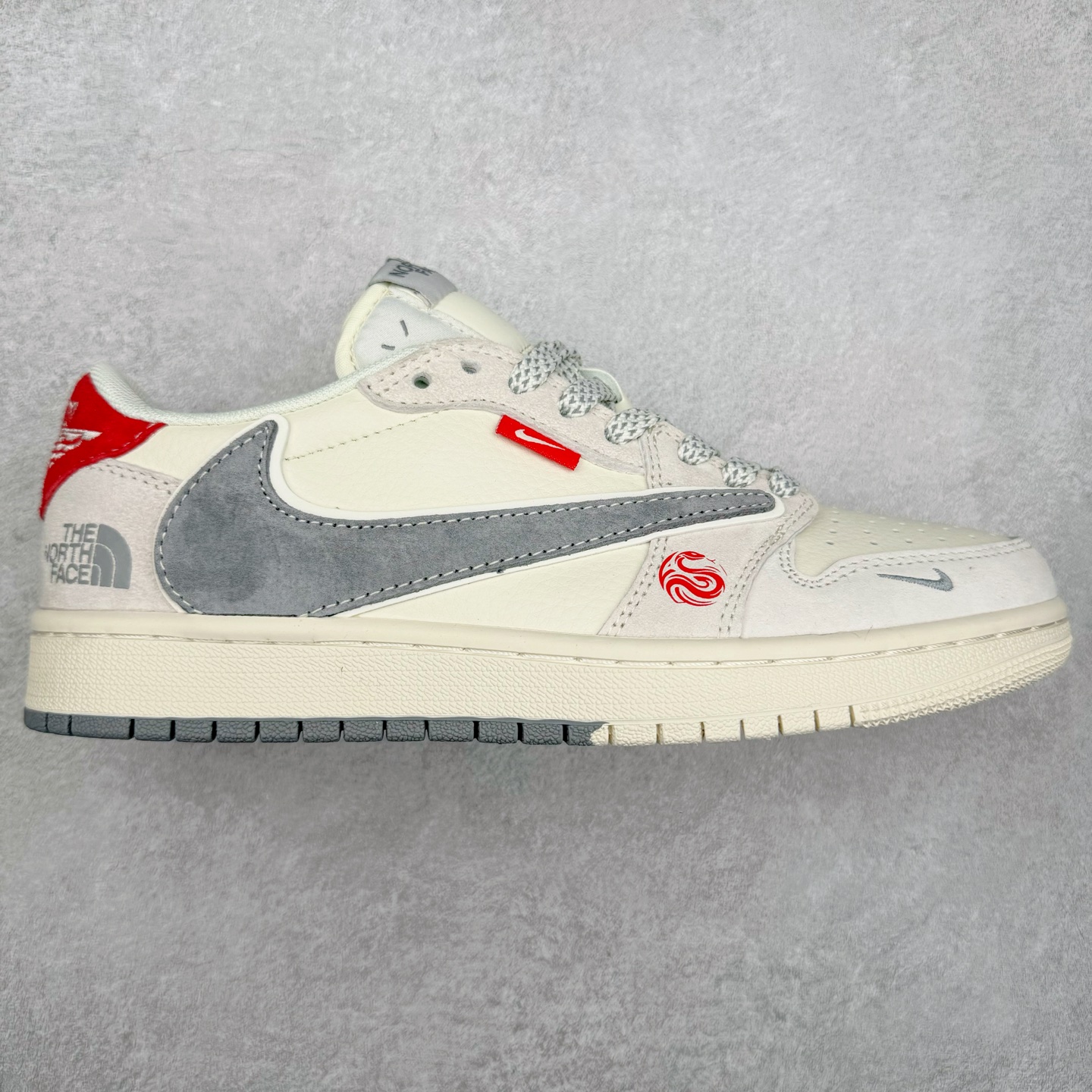 TS x Air Jordan AJ1 Low 倒钩低帮联名定制配色 SJ2068-145 原厂内置气垫魔块 A模大底 头层小牛皮 鞋舌AJ原厂专用牛津布+AJ专用反口珍珠布+原厂无杂质高弹内里海棉+特殊封边弹力鞋带 尺码:36 36.5 37.5 38 38.5 39 40 40.5 41 42 42.5 43 44 44.5 45 46 47.5-选品中心