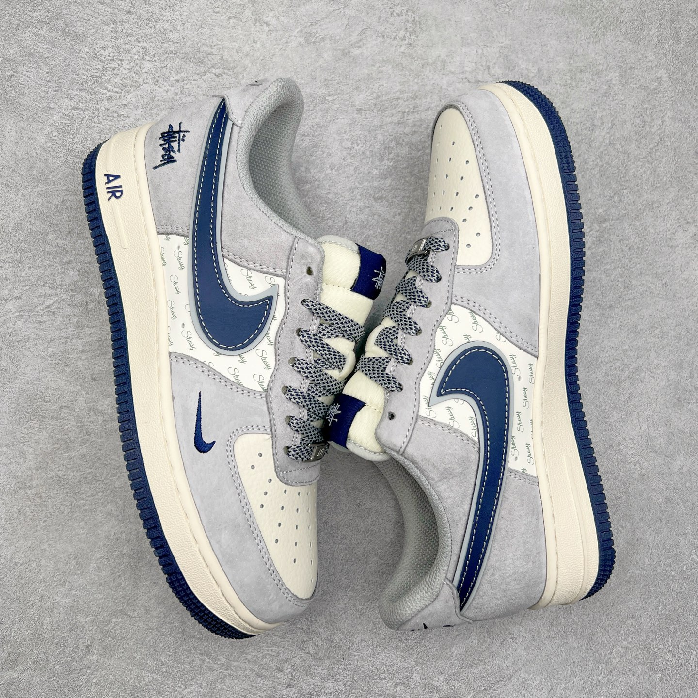 图片[3]-NK Air Force 1´07 Low 空军一号低帮百搭休闲运动板鞋 XZ3318-088 柔软、弹性十足的缓震性能和出色的中底设计 横跨复古与现代的外型结合 造就出风靡全球 三十多年的Force 1 直到今天还深受青睐 尺码：36 36.5 37.5 38 38.5 39 40 40.5 41 42 42.5 43 44 44.5 45-选品中心