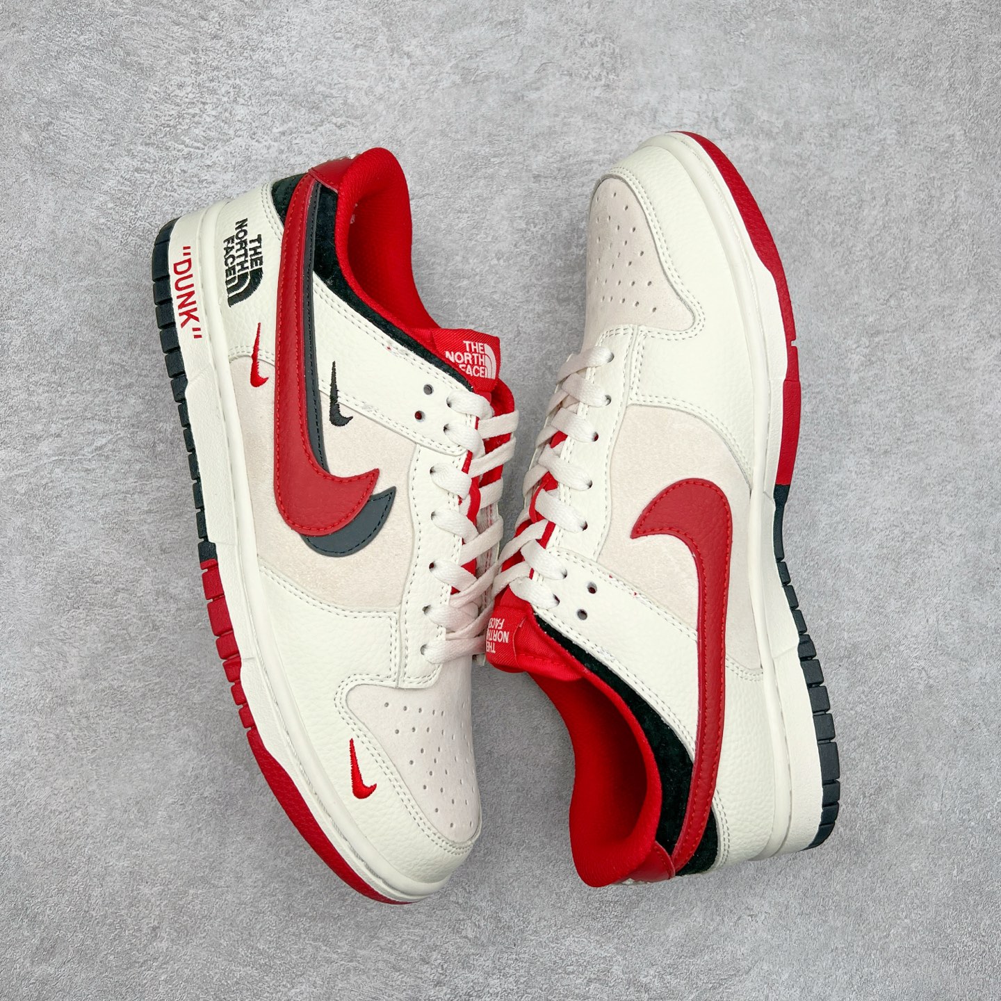 图片[3]-NK Dunk Low 定制配色 DJ2024-127 大厂出品 极力推荐 原装头层材料 独家版型蒸餾加工帶來的是更好的视觉和脚感体验大厂纯原品质出货 清洁度 电绣工艺 皮料切割干净无任何毛边 细节完美 尺码：36 36.5 37.5 38 38.5 39 40 40.5 41 42 42.5 43 44 44.5 45-选品中心