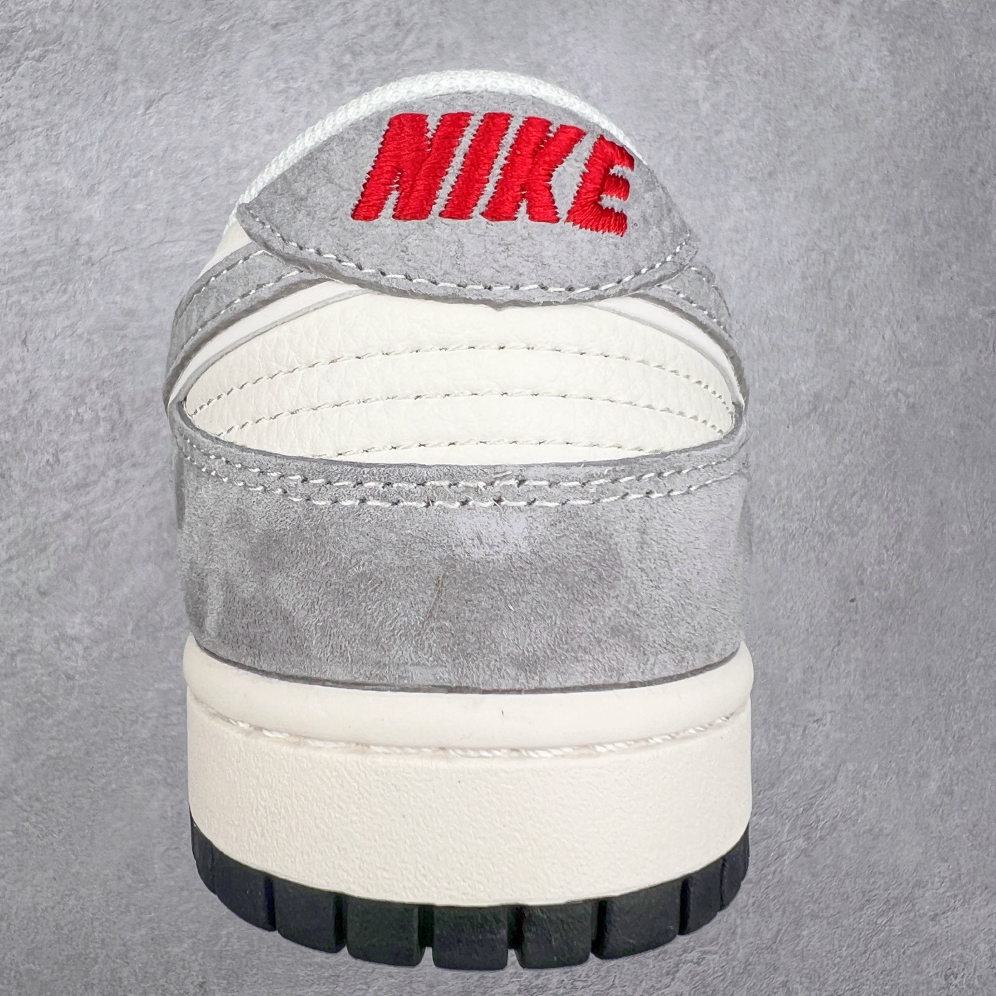 图片[8]-NK Dunk Low 定制配色 XX3168-117 大厂出品 极力推荐 原装头层材料 独家版型蒸餾加工帶來的是更好的视觉和脚感体验大厂纯原品质出货 清洁度 电绣工艺 皮料切割干净无任何毛边 细节完美 尺码：36 36.5 37.5 38 38.5 39 40 40.5 41 42 42.5 43 44 44.5 45-选品中心