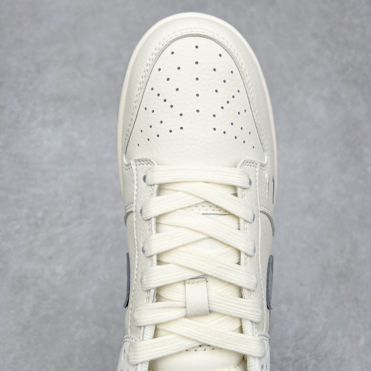 图片[4]-NK Dunk Low 定制配色 DQ1098-387 大厂出品 极力推荐 原装头层材料 独家版型蒸餾加工帶來的是更好的视觉和脚感体验大厂纯原品质出货 清洁度 电绣工艺 皮料切割干净无任何毛边 细节完美 尺码：36 36.5 37.5 38 38.5 39 40 40.5 41 42 42.5 43 44 44.5 45-选品中心