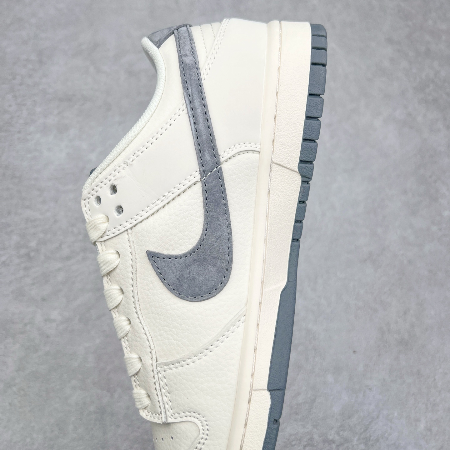 图片[7]-NK Dunk Low 定制配色 DQ1098-387 大厂出品 极力推荐 原装头层材料 独家版型蒸餾加工帶來的是更好的视觉和脚感体验大厂纯原品质出货 清洁度 电绣工艺 皮料切割干净无任何毛边 细节完美 尺码：36 36.5 37.5 38 38.5 39 40 40.5 41 42 42.5 43 44 44.5 45-选品中心