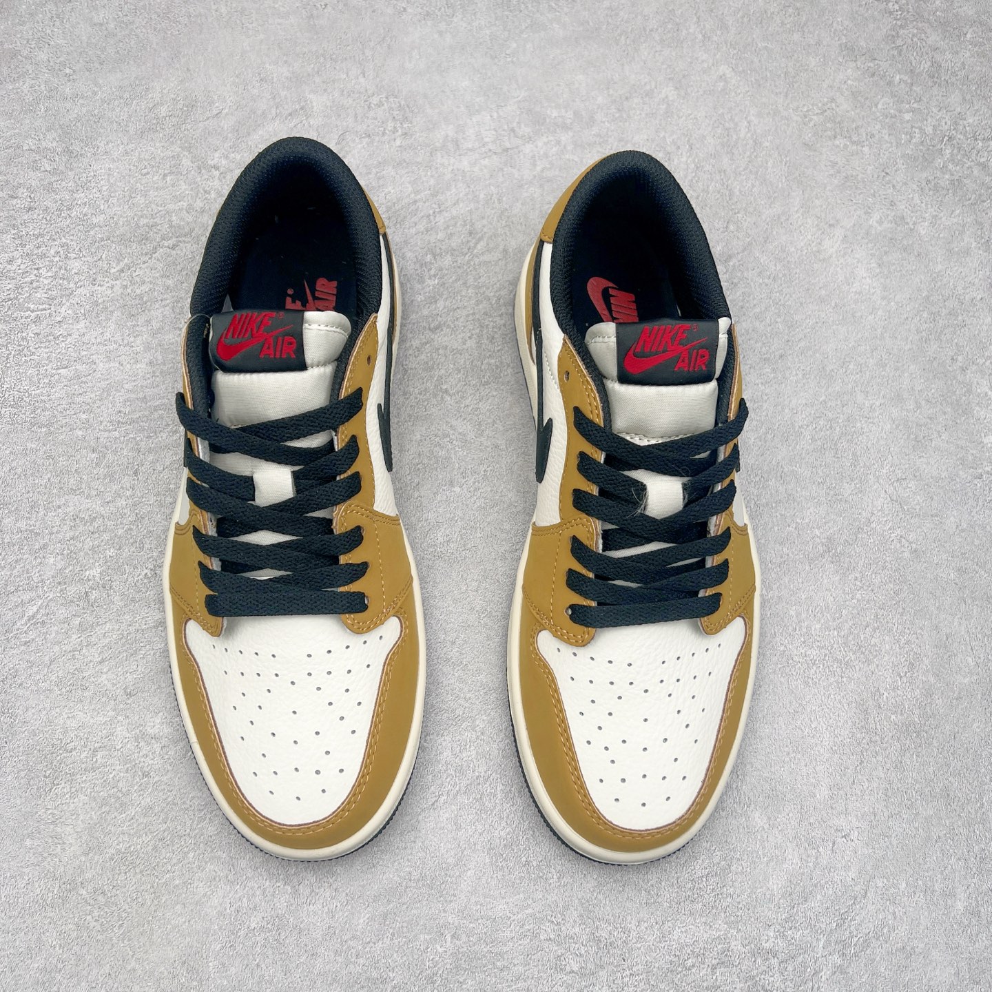 图片[2]-＃K版 Air Jordan AJ1 Low 低帮 白棕 CZ0790-107 全新流水线出品 DT版本唯一平替选择 市场第二梯队最强版 全部原鞋开发 原楦原纸板开发 全鞋电脑针车 原厂内置全掌气垫 原盒内在原标 唯一Zp原版鞋带绑法 免检产品 全新2022版型 全头层皮料 完美零毛边处理 原厂配置全掌气垫 价格定位良心 几十个配色陆续出货 尺码：36 36.5 37.5 38 38.5 39 40 40.5 41 42 42.5 43 44 44.5 45 46 47.5-选品中心