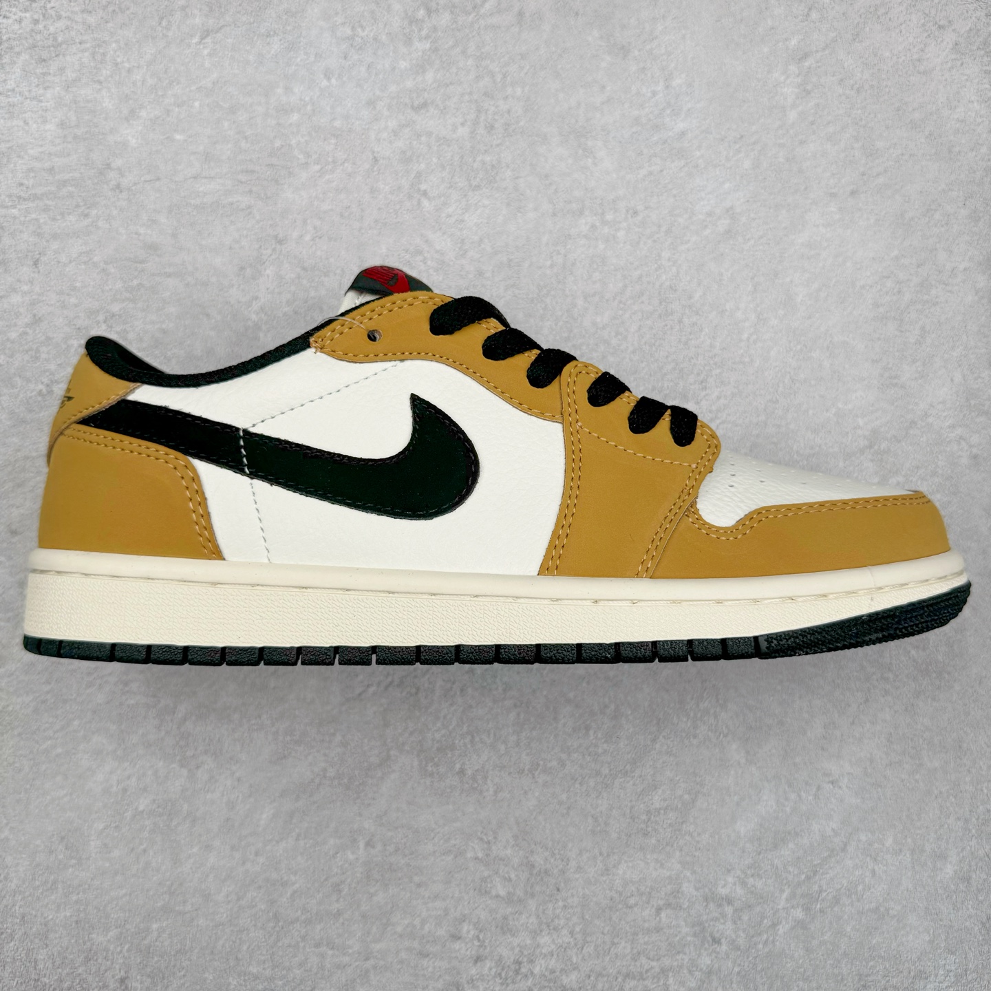 ＃K版 Air Jordan AJ1 Low 低帮 白棕 CZ0790-107 全新流水线出品 DT版本唯一平替选择 市场第二梯队最强版 全部原鞋开发 原楦原纸板开发 全鞋电脑针车 原厂内置全掌气垫 原盒内在原标 唯一Zp原版鞋带绑法 免检产品 全新2022版型 全头层皮料 完美零毛边处理 原厂配置全掌气垫 价格定位良心 几十个配色陆续出货 尺码：36 36.5 37.5 38 38.5 39 40 40.5 41 42 42.5 43 44 44.5 45 46 47.5-选品中心