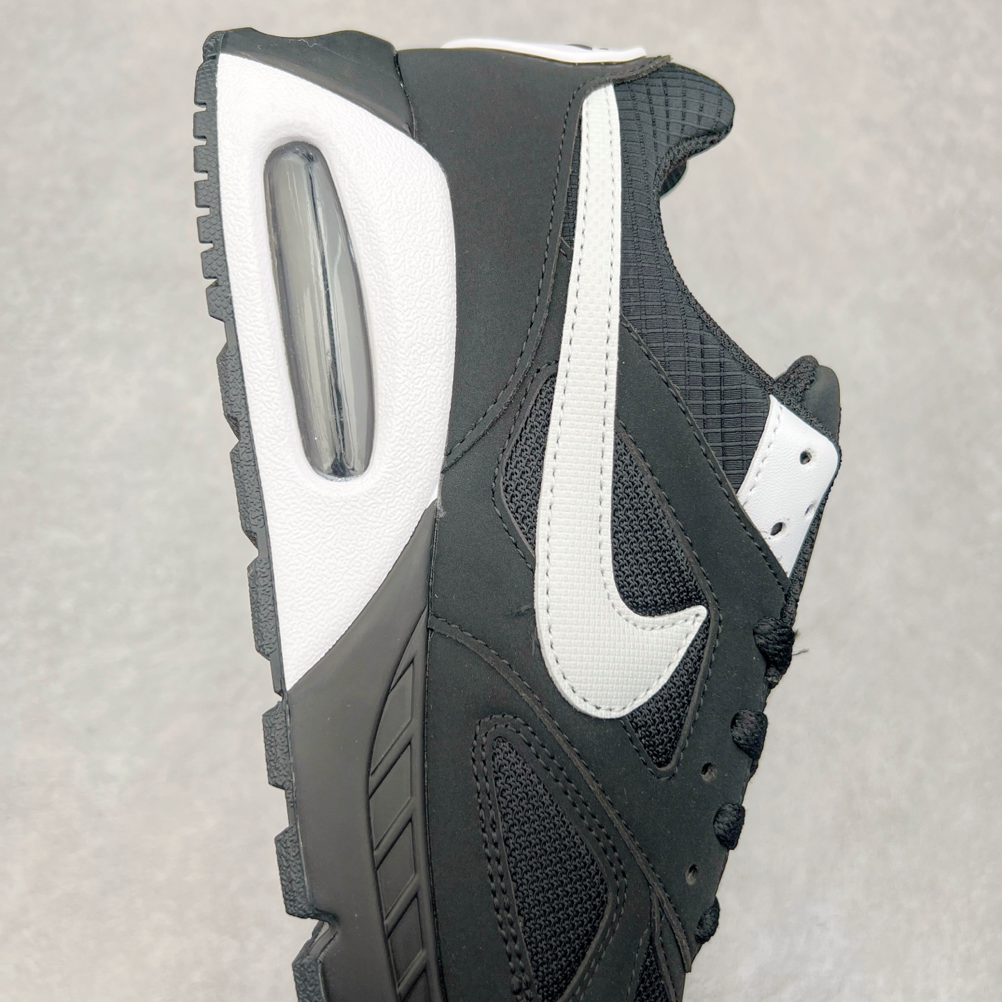 图片[6]-NK Air Max Correlate 关联系列低帮气垫百搭休闲运动慢跑鞋 580518 选用网眼鞋面 脚感舒适透气 鞋舌、鞋侧及后跟处饰有品牌标识 简约大气又时尚 采用经典系带开合方式 可自由调节松紧度 泡棉中底搭载Max Air气垫 具有良好的回弹性及缓震性能 橡胶外底可防滑耐磨 提升抓地力 尺码：36 36.5 37.5 38 38.5 39 40 40.5 41 42-选品中心