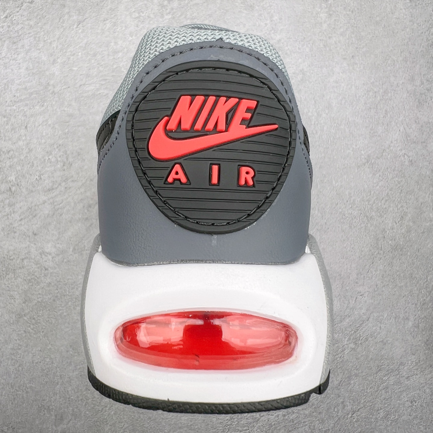 图片[8]-NK Air Max Correlate 关联系列低帮气垫百搭休闲运动慢跑鞋 580518 选用网眼鞋面 脚感舒适透气 鞋舌、鞋侧及后跟处饰有品牌标识 简约大气又时尚 采用经典系带开合方式 可自由调节松紧度 泡棉中底搭载Max Air气垫 具有良好的回弹性及缓震性能 橡胶外底可防滑耐磨 提升抓地力 尺码：36 36.5 37.5 38 38.5 39 40 40.5 41 42-选品中心