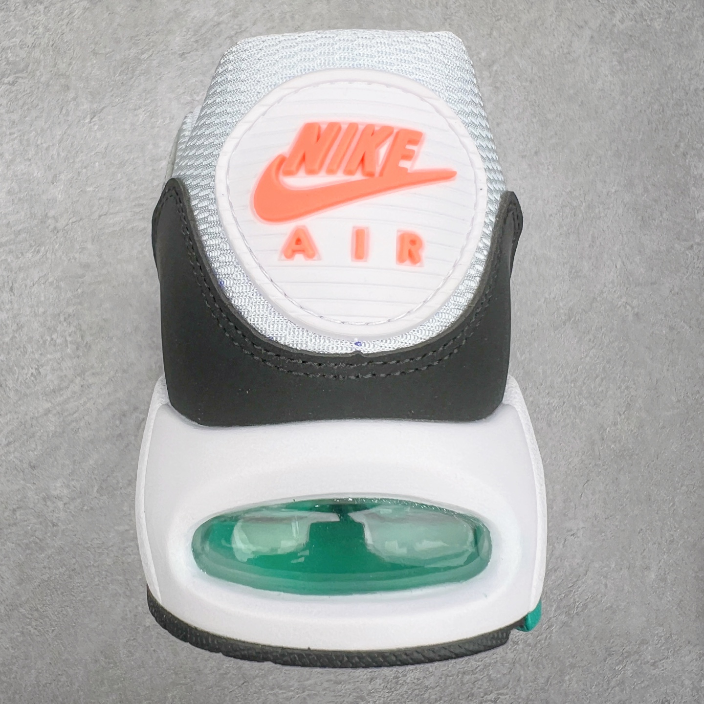 图片[8]-NK Air Max Correlate 关联系列低帮气垫百搭休闲运动慢跑鞋 580518 选用网眼鞋面 脚感舒适透气 鞋舌、鞋侧及后跟处饰有品牌标识 简约大气又时尚 采用经典系带开合方式 可自由调节松紧度 泡棉中底搭载Max Air气垫 具有良好的回弹性及缓震性能 橡胶外底可防滑耐磨 提升抓地力 尺码：36 36.5 37.5 38 38.5 39 40 40.5 41 42-选品中心