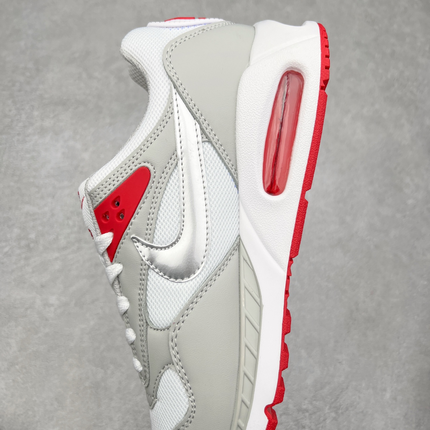 图片[7]-NK Air Max Correlate 关联系列低帮气垫百搭休闲运动慢跑鞋 580518 选用网眼鞋面 脚感舒适透气 鞋舌、鞋侧及后跟处饰有品牌标识 简约大气又时尚 采用经典系带开合方式 可自由调节松紧度 泡棉中底搭载Max Air气垫 具有良好的回弹性及缓震性能 橡胶外底可防滑耐磨 提升抓地力 尺码：36 36.5 37.5 38 38.5 39 40 40.5 41 42-选品中心