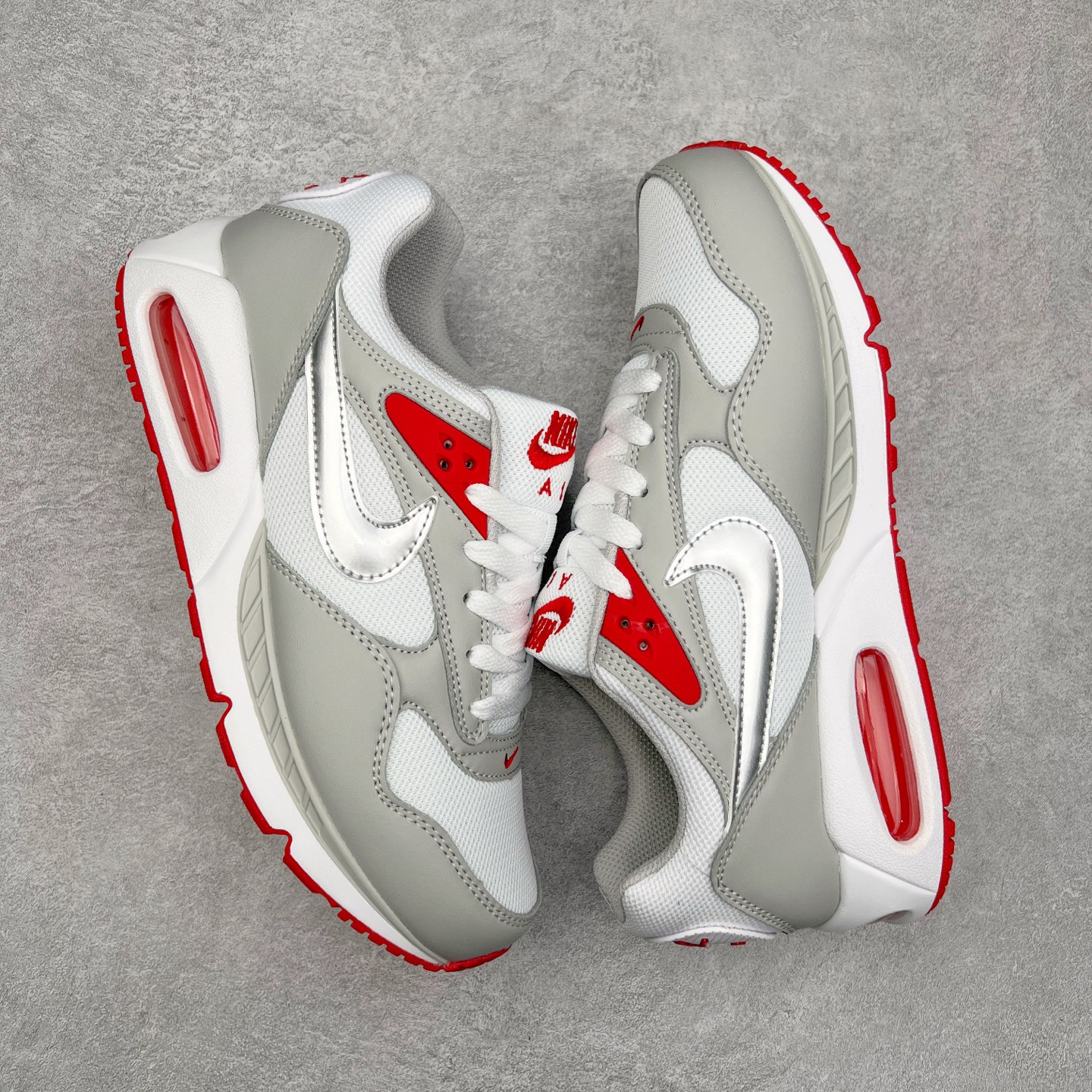 图片[3]-NK Air Max Correlate 关联系列低帮气垫百搭休闲运动慢跑鞋 580518 选用网眼鞋面 脚感舒适透气 鞋舌、鞋侧及后跟处饰有品牌标识 简约大气又时尚 采用经典系带开合方式 可自由调节松紧度 泡棉中底搭载Max Air气垫 具有良好的回弹性及缓震性能 橡胶外底可防滑耐磨 提升抓地力 尺码：36 36.5 37.5 38 38.5 39 40 40.5 41 42-选品中心