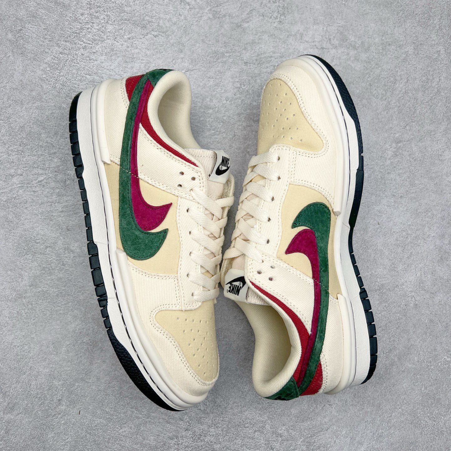 图片[3]-＃纯原福利 NK Dunk Low 定制系列配色 无原鞋不开发 全系列得物原鞋一比一校对开发 配色持续更新中 终端对接 优势输出 全套原厂楦头原纸板数据档案倾力打造 原汁原味莞产 极致还原 圈内最强针车工艺 高端零售指定版 广东原厂配套原盒原标 鞋盒分三个尺码段 原厂冲刀 超高清洁度 全鞋零毛边皮料切割 采用原厂百宏鞋带以及原厂百宏织唛舌标 内标可供原厂几率过验 进口原装条纹中底布 四线拉帮白色点胶 原厂拉帮手法遵循公司 原厂电绣 极致还原 尺码：36 36.5 37.5 38 38.5 39 40 40.5 41 42 42.5 43 44 44.5 45 46 47.5-选品中心