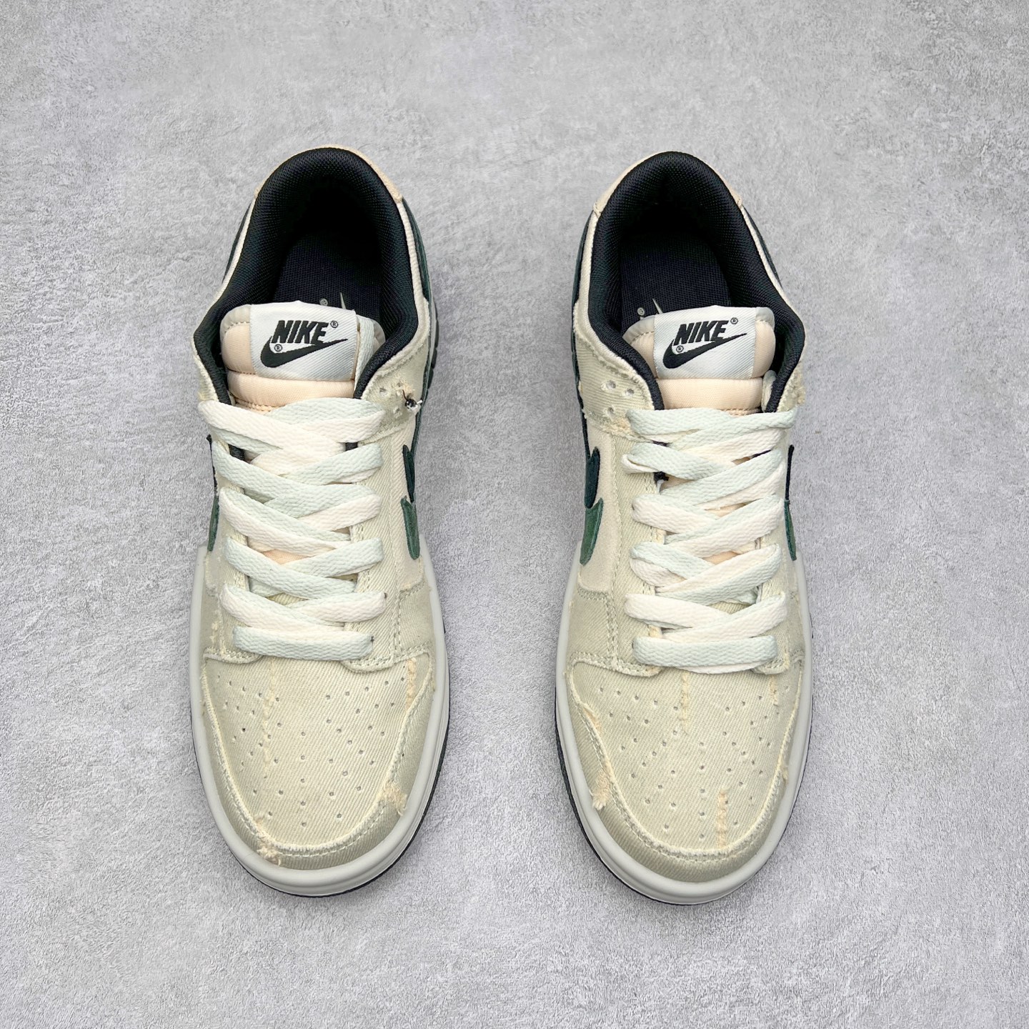 图片[2]-＃纯原福利 NK Dunk Low 定制系列配色 无原鞋不开发 全系列得物原鞋一比一校对开发 配色持续更新中 终端对接 优势输出 全套原厂楦头原纸板数据档案倾力打造 原汁原味莞产 极致还原 圈内最强针车工艺 高端零售指定版 广东原厂配套原盒原标 鞋盒分三个尺码段 原厂冲刀 超高清洁度 全鞋零毛边皮料切割 采用原厂百宏鞋带以及原厂百宏织唛舌标 内标可供原厂几率过验 进口原装条纹中底布 四线拉帮白色点胶 原厂拉帮手法遵循公司 原厂电绣 极致还原 尺码：36 36.5 37.5 38 38.5 39 40 40.5 41 42 42.5 43 44 44.5 45 46 47.5-选品中心