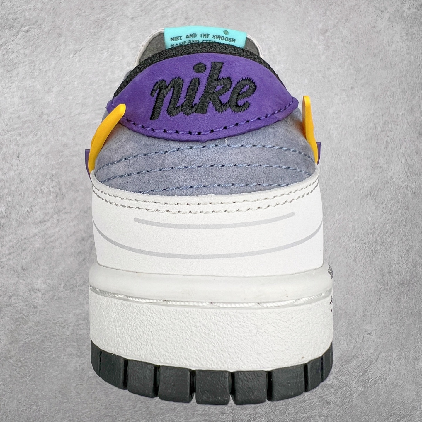 图片[8]-＃纯原福利 NK Dunk Low 定制系列配色 无原鞋不开发 全系列得物原鞋一比一校对开发 配色持续更新中 终端对接 优势输出 全套原厂楦头原纸板数据档案倾力打造 原汁原味莞产 极致还原 圈内最强针车工艺 高端零售指定版 广东原厂配套原盒原标 鞋盒分三个尺码段 原厂冲刀 超高清洁度 全鞋零毛边皮料切割 采用原厂百宏鞋带以及原厂百宏织唛舌标 内标可供原厂几率过验 进口原装条纹中底布 四线拉帮白色点胶 原厂拉帮手法遵循公司 原厂电绣 极致还原 尺码：36 36.5 37.5 38 38.5 39 40 40.5 41 42 42.5 43 44 44.5 45 46 47.5-选品中心