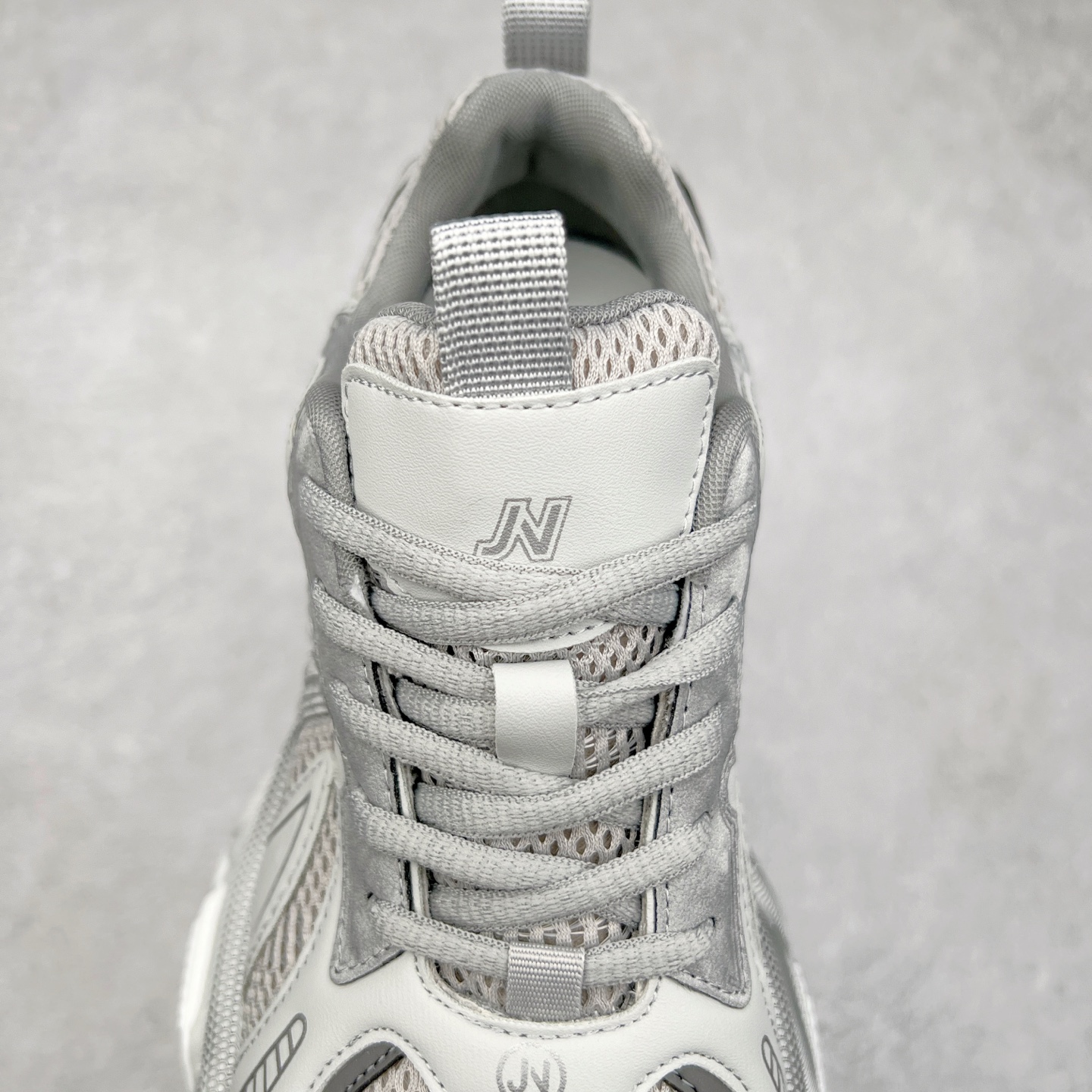 图片[5]-GG-CC赵露思同款休闲运动厚底增高老爹鞋 广东大厂出品 原版正确大底 全新工艺升级 全套包装 配件齐全 区别市面所有版本 时髦look轻松定格 不费力展现率性氛围 高档银盒 3M反光酷帅机能风不规则设计+7cm增高厚底 大长腿既视感轻松拿捏 GGCC厚底增高简直就是小个子的快乐! 不管怎么搭都敲好看 尺码：35 36 37 38 39 40-选品中心