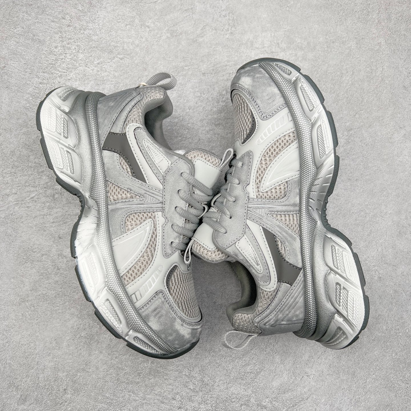 图片[3]-GG-CC赵露思同款休闲运动厚底增高老爹鞋 广东大厂出品 原版正确大底 全新工艺升级 全套包装 配件齐全 区别市面所有版本 时髦look轻松定格 不费力展现率性氛围 高档银盒 3M反光酷帅机能风不规则设计+7cm增高厚底 大长腿既视感轻松拿捏 GGCC厚底增高简直就是小个子的快乐! 不管怎么搭都敲好看 尺码：35 36 37 38 39 40-选品中心